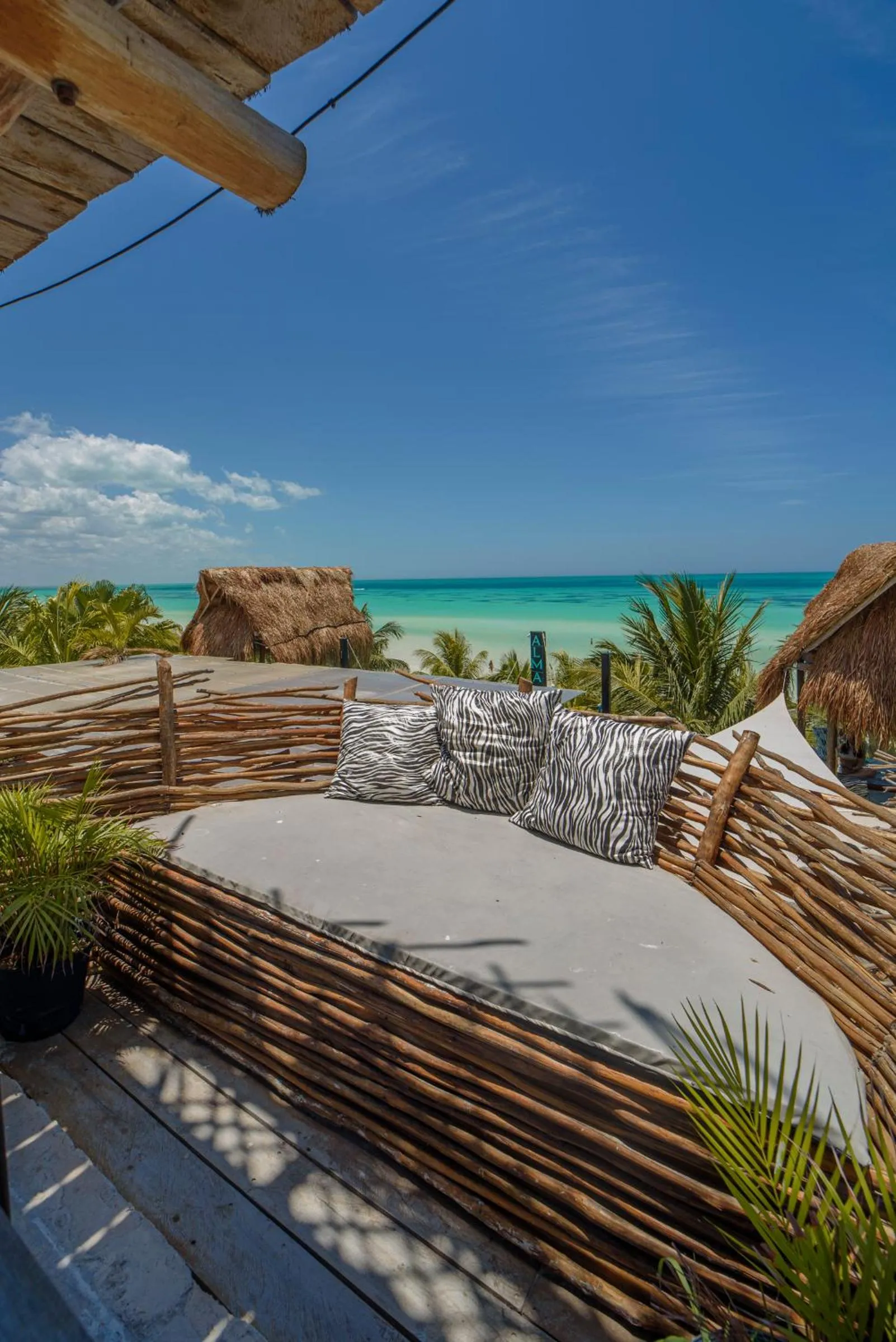 Restaurant/places to eat in Hotel Villas Tiburon Adults Only