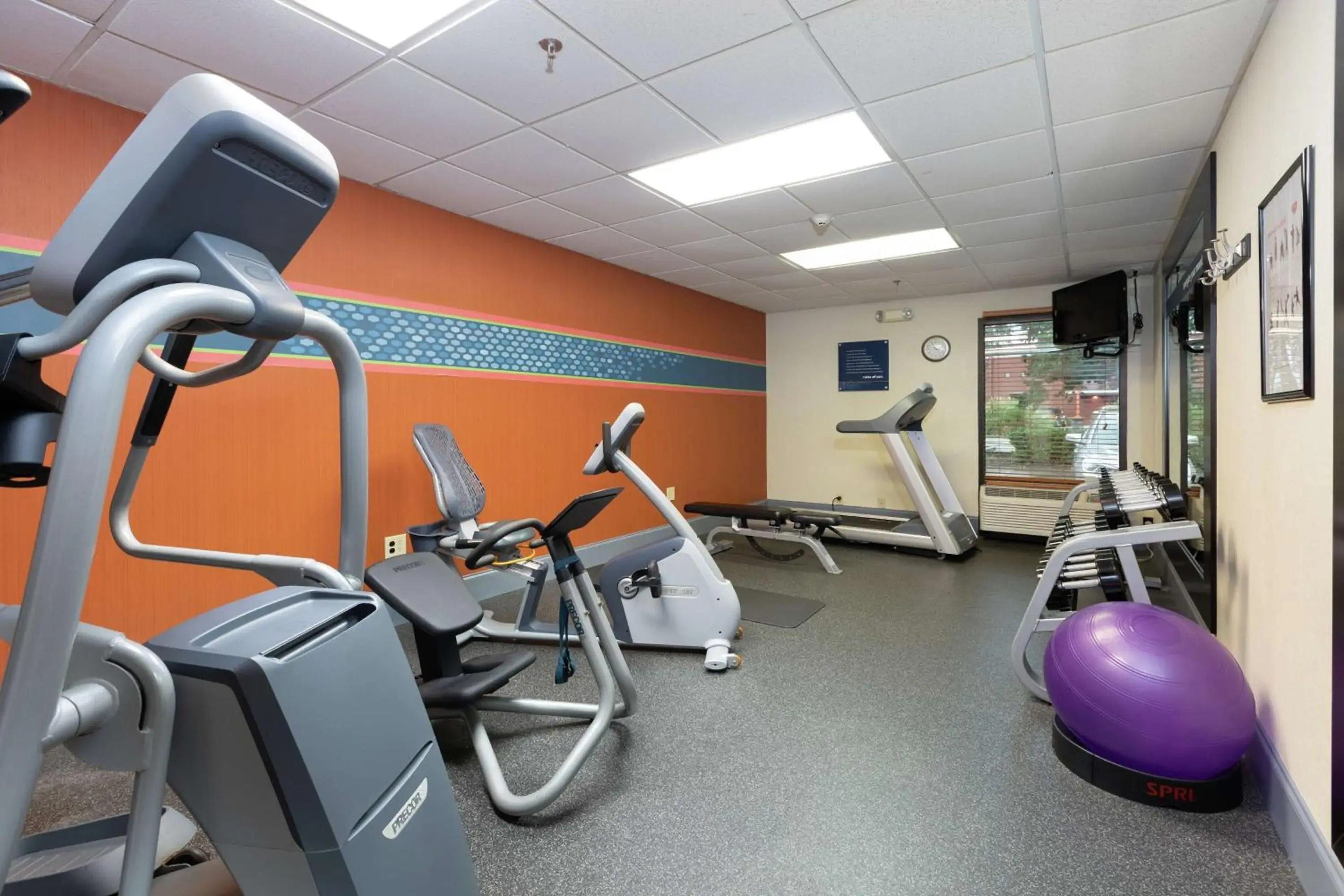 Fitness centre/facilities in Hampton Inn Houma Fitness centre/facilities in Hampton Inn Houma