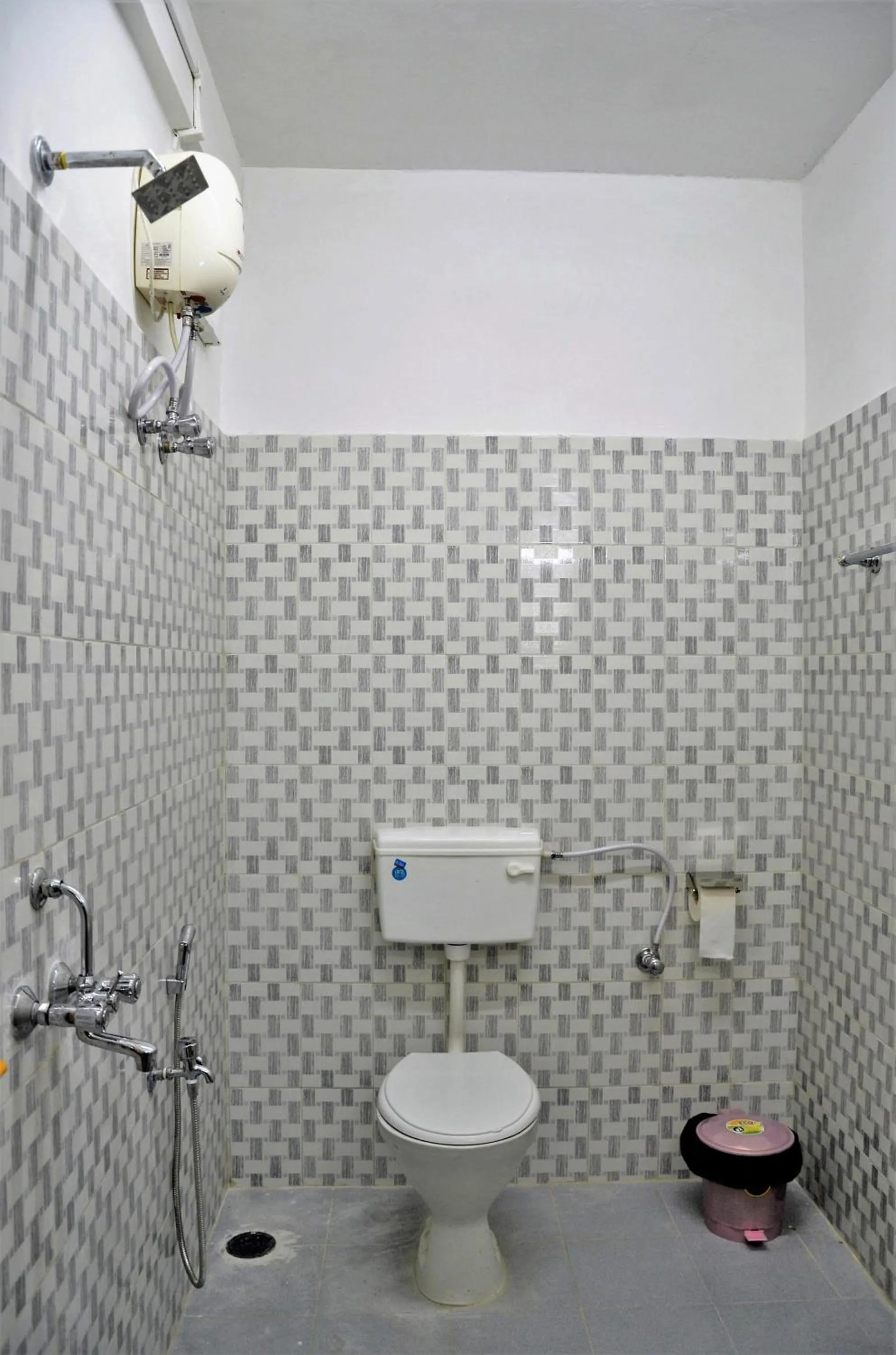 Toilet in The Lotus Home