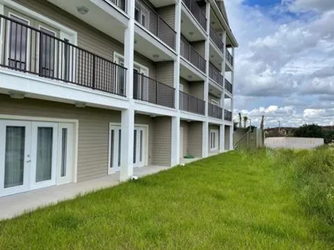 Property Building in Regal Palms Resort & Spa