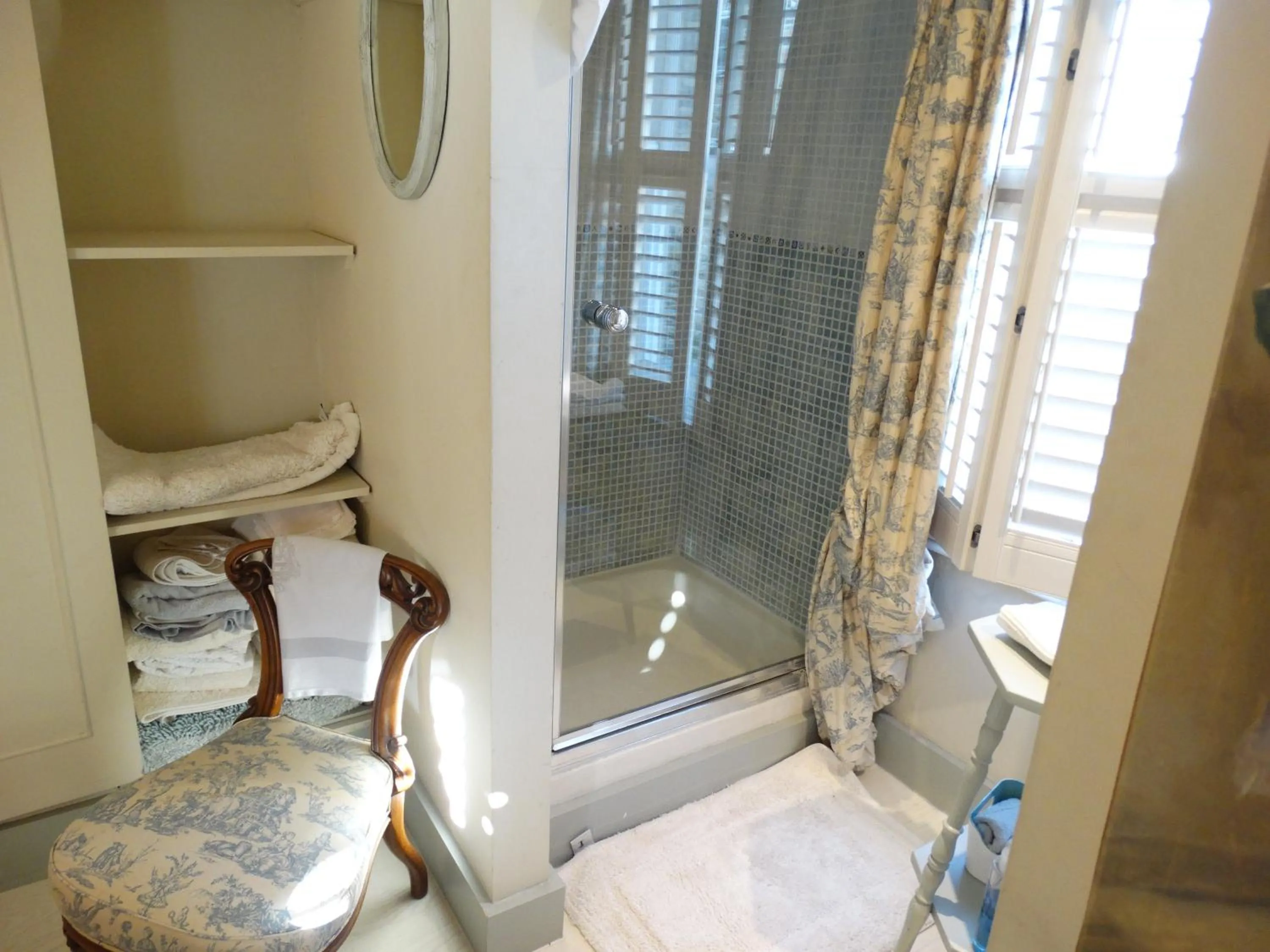 Bed in Hurlingham Bed and Breakfast