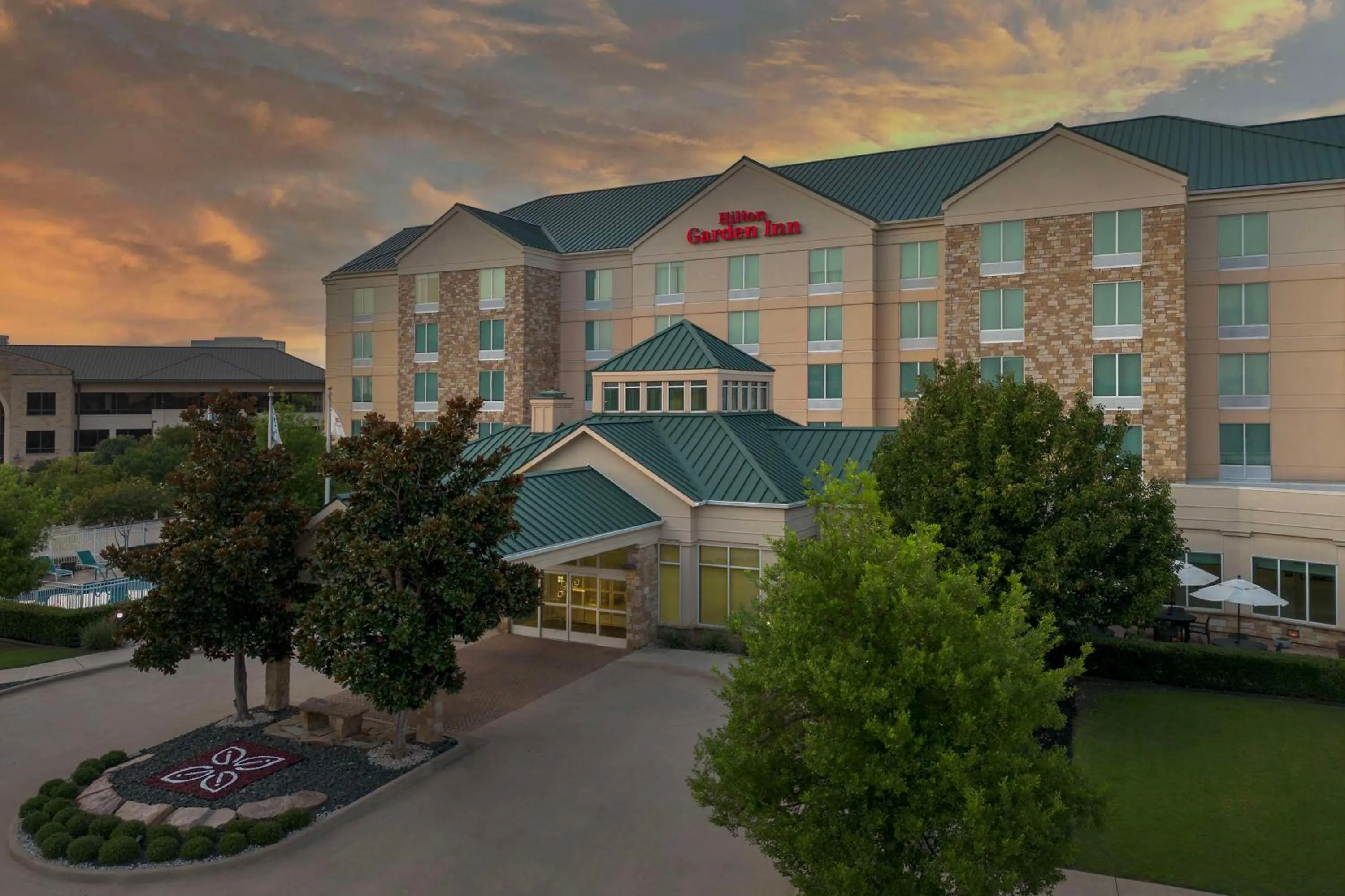 Property building in Hilton Garden Inn Frisco