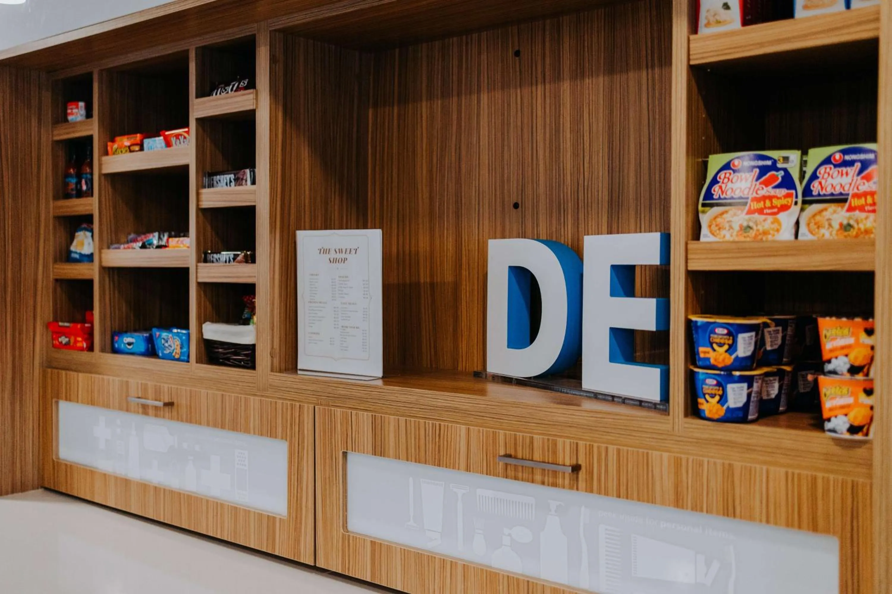 Restaurant/places to eat in Hampton Inn Rehoboth Beach