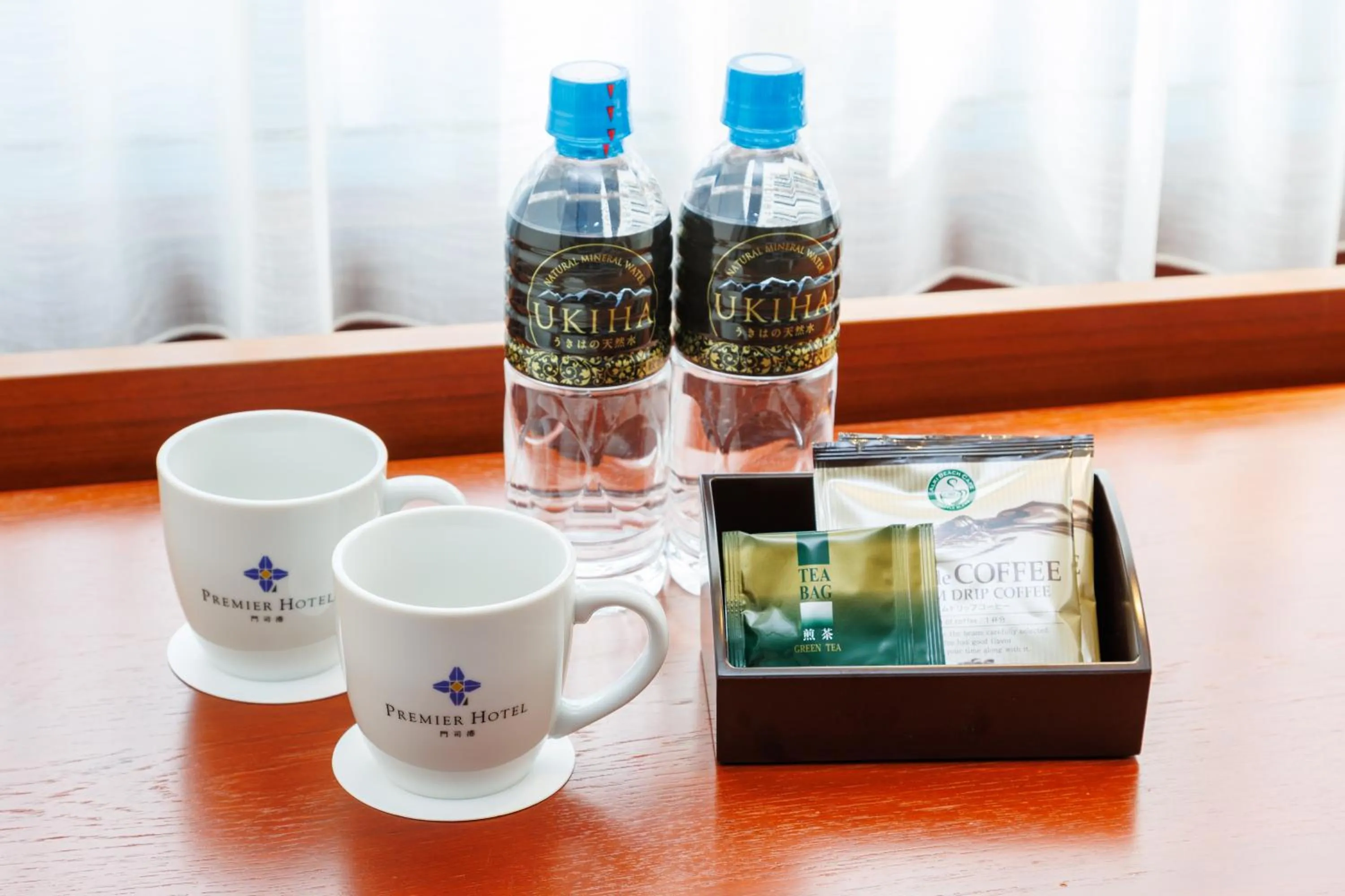 Drinks in Premier Hotel Mojiko