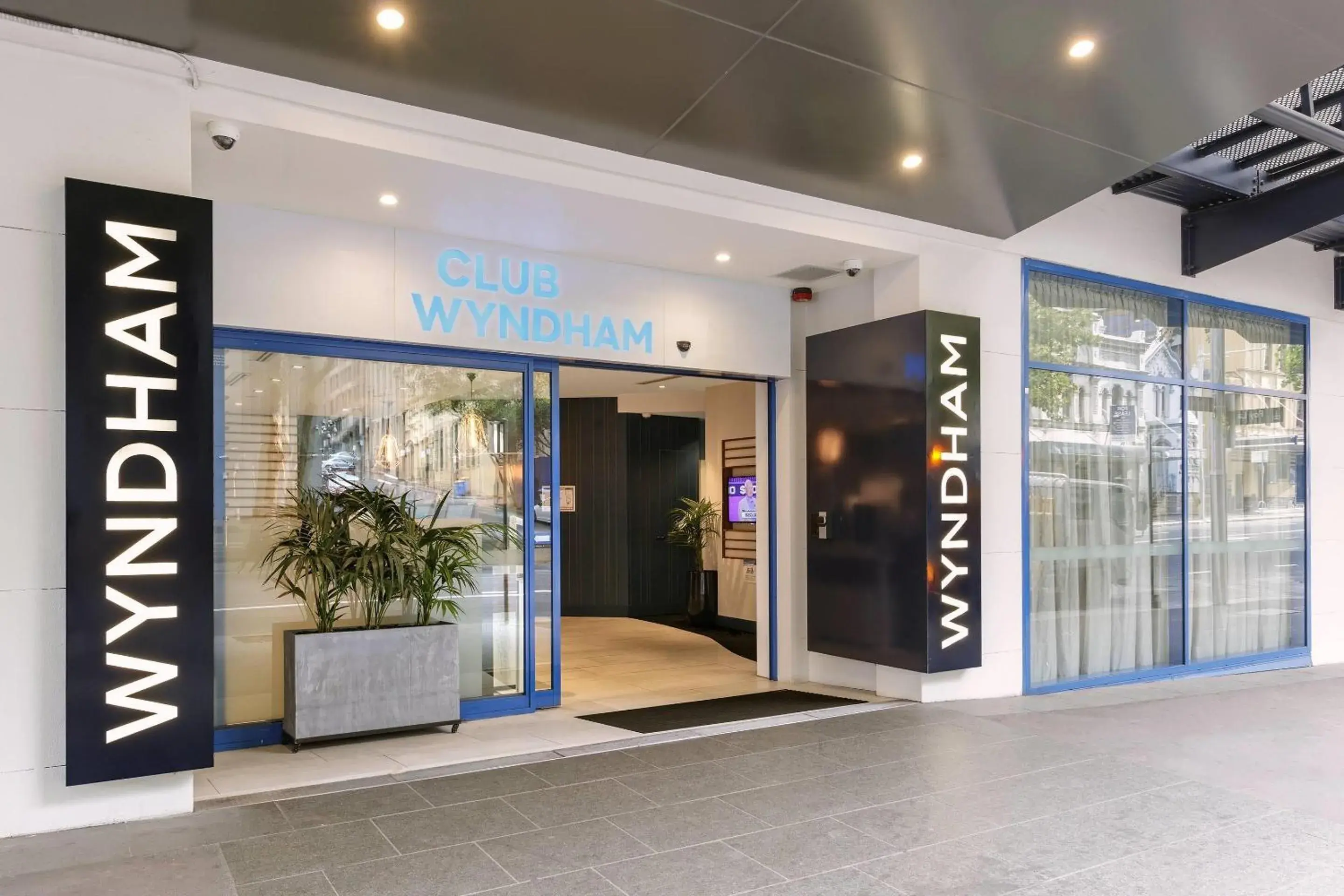 Lobby or reception in Club Wyndham Sydney, Trademark Collection by Wyndham Lobby or reception in Club Wyndham Sydney, Trademark Collection by Wyndham