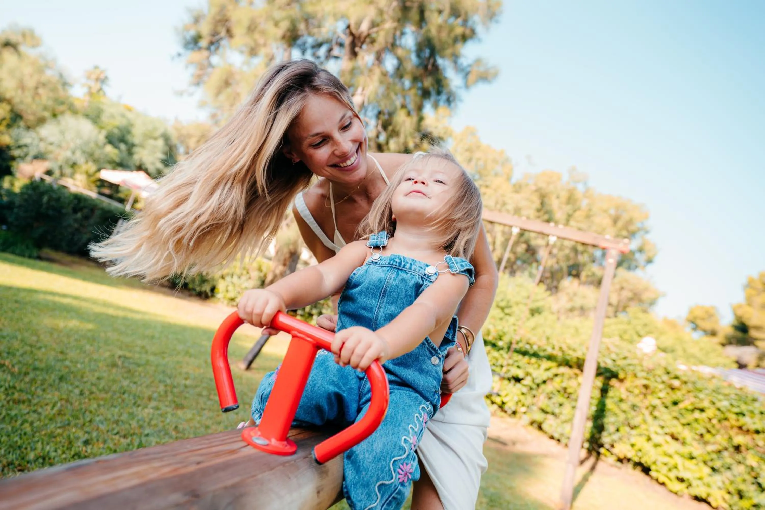 Family in Mangia's Brucoli, Sicily, Autograph Collection