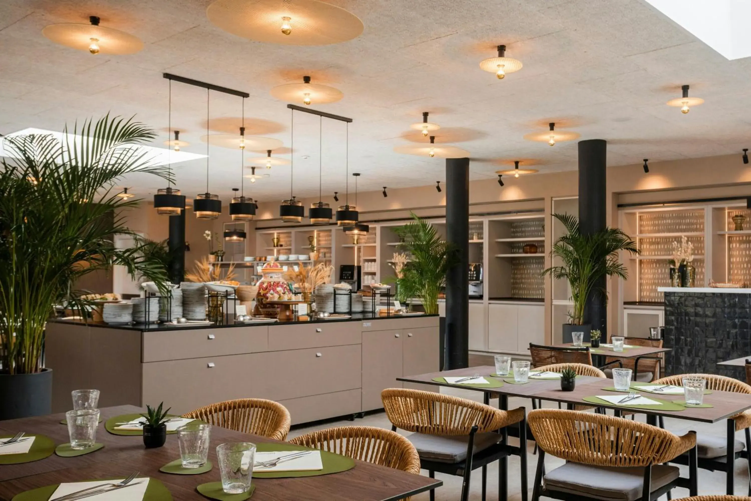 Restaurant/places to eat in Mangia's Brucoli, Sicily, Autograph Collection Restaurant/places to eat in Mangia's Brucoli, Sicily, Autograph Collection