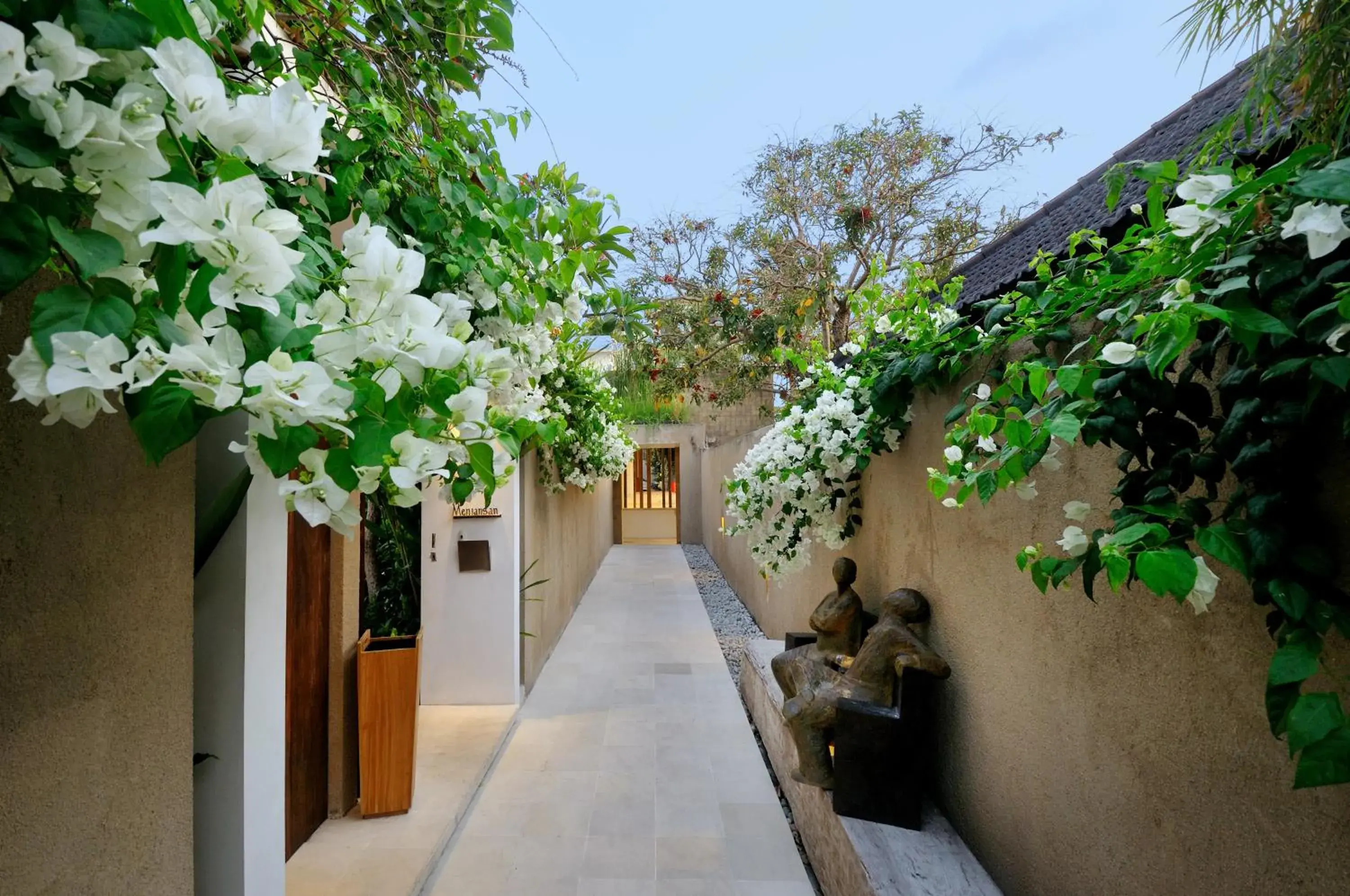 Facade/entrance in Uma Sapna Seminyak Facade/entrance in Uma Sapna Seminyak