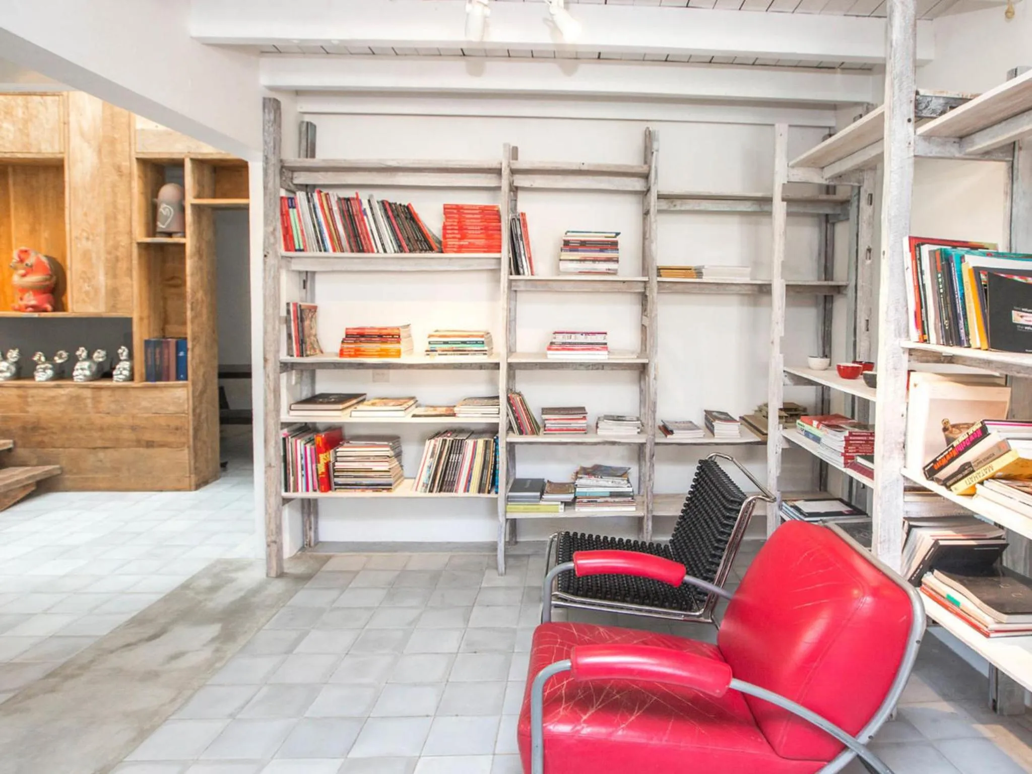 Library in Uma Sapna Seminyak