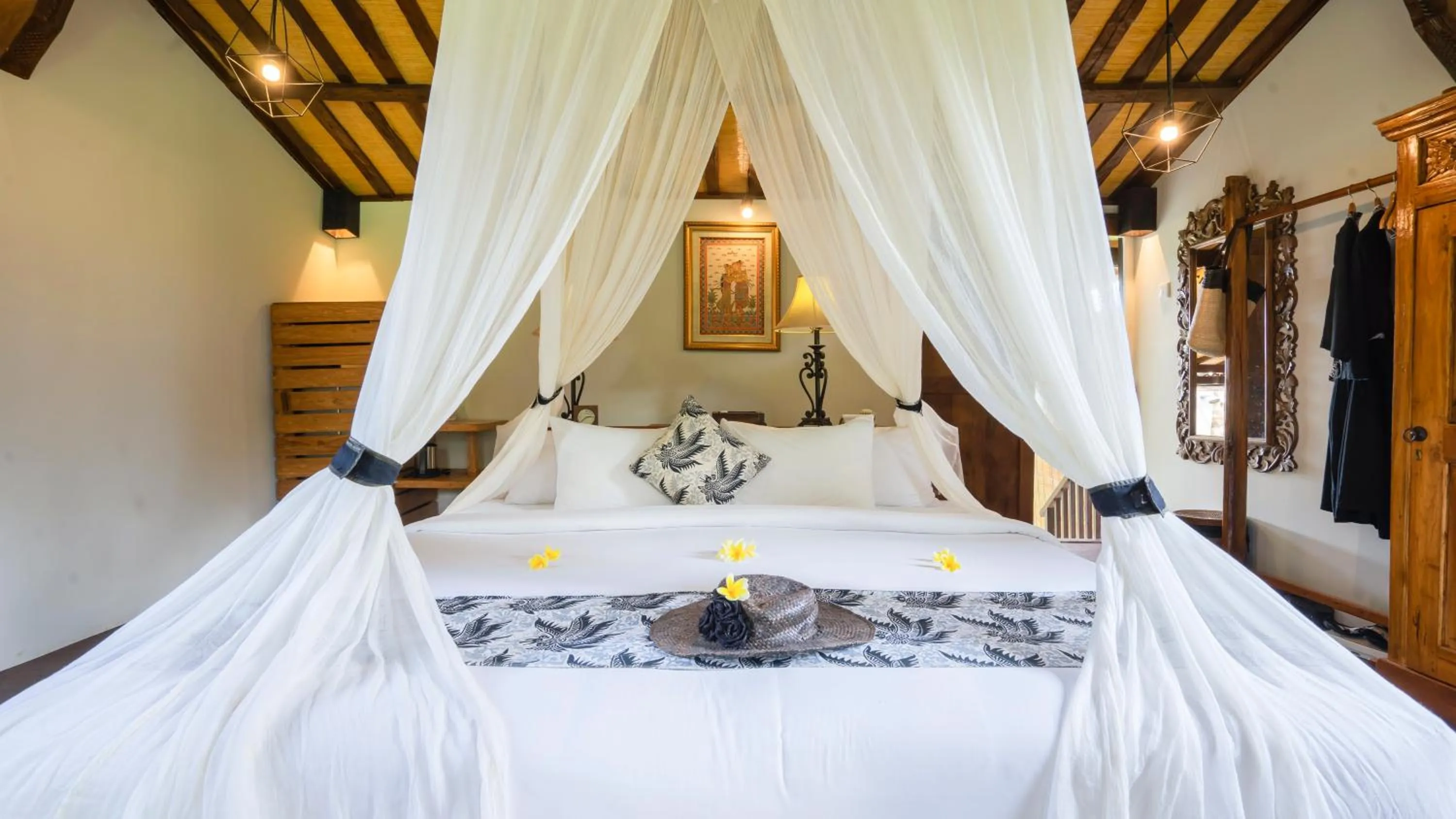 Bed in KajaNe Yangloni at Ubud Bali