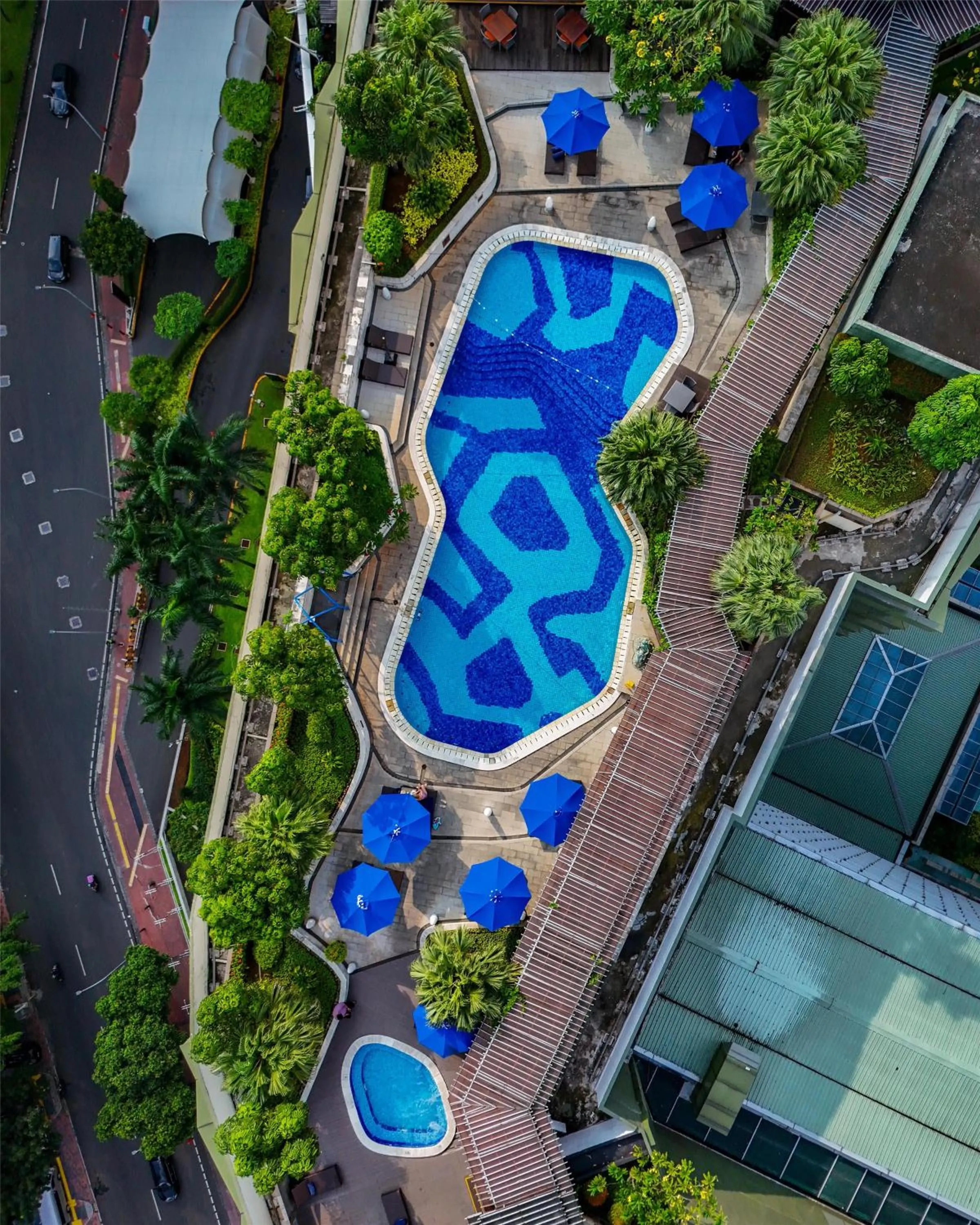Pool view in Hotel Indonesia Kempinski Jakarta