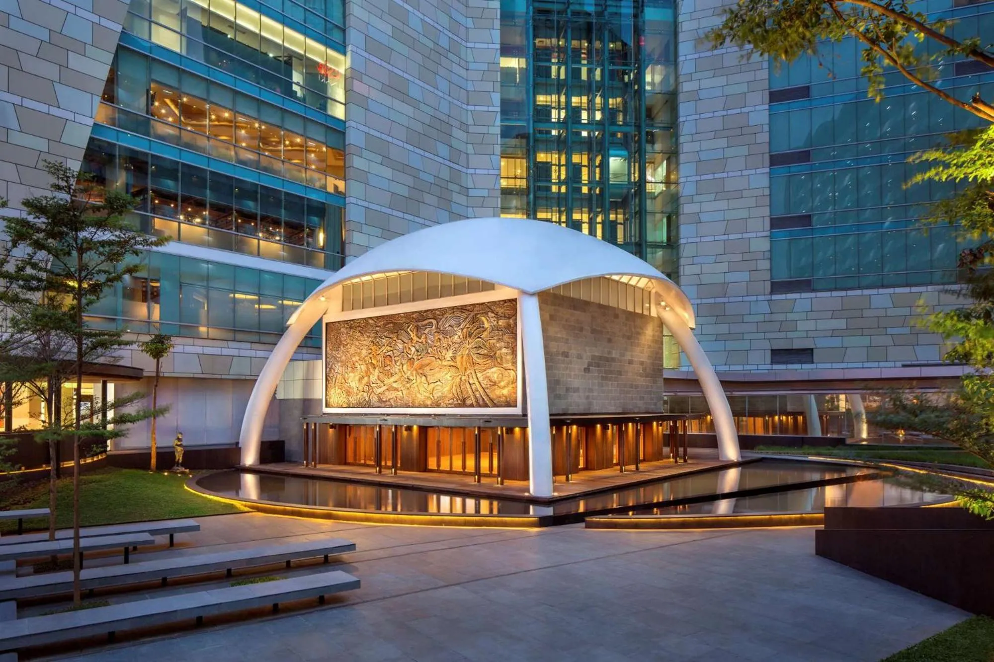 Property building in Hotel Indonesia Kempinski Jakarta