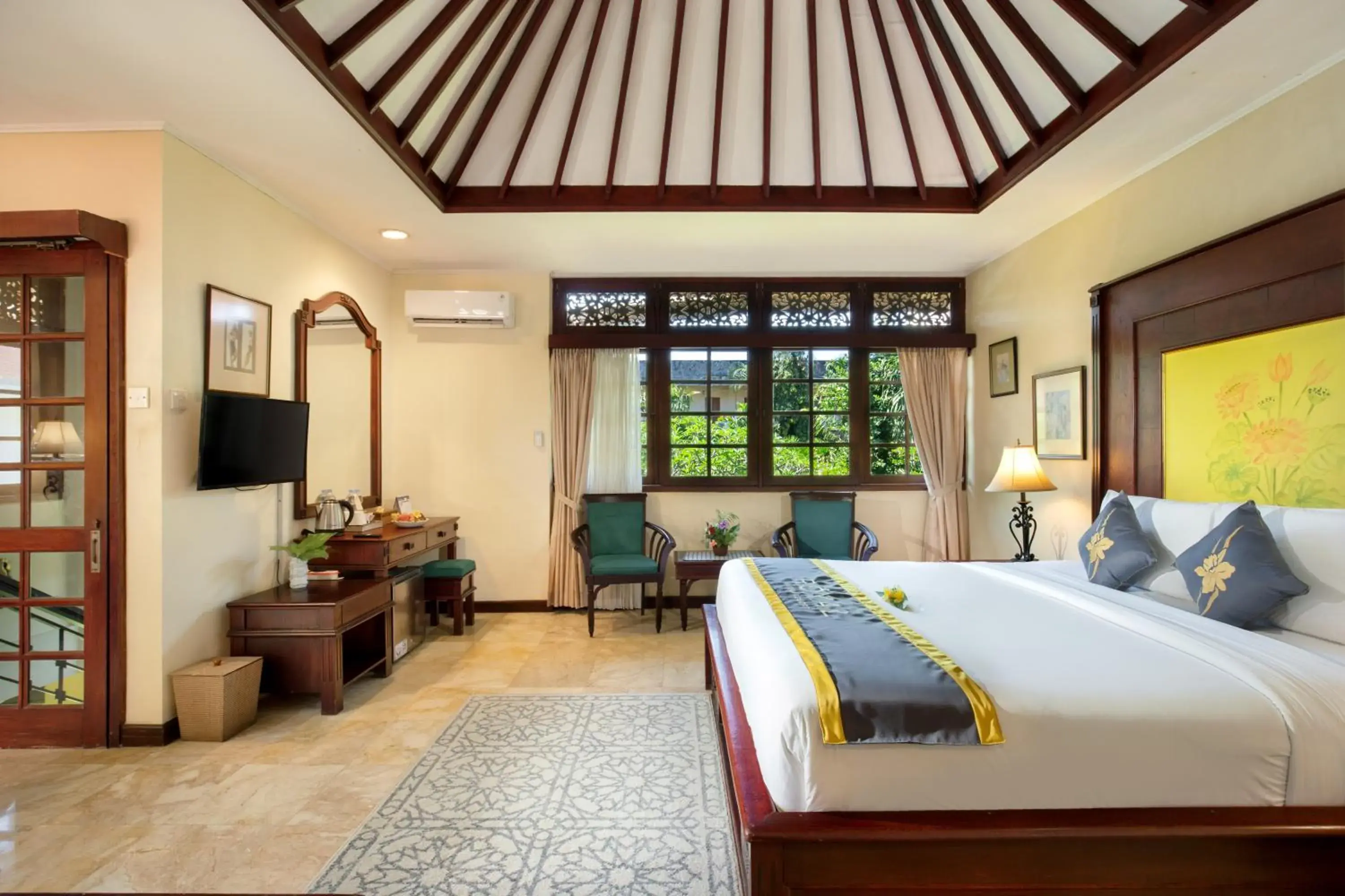 Bedroom, Bed in Royal Hotel and Villa Bali Bedroom, Bed in Royal Hotel and Villa Bali