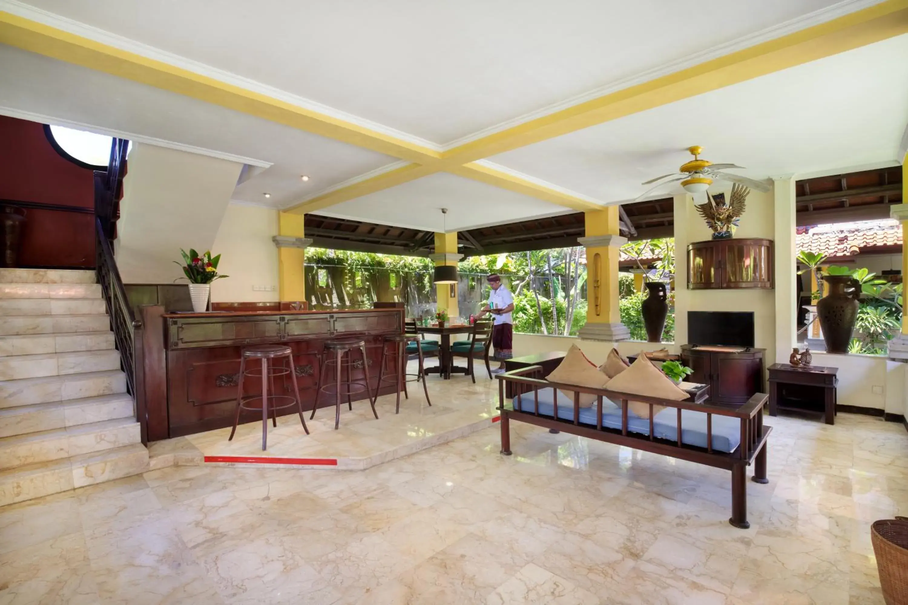 Living room in Royal Hotel and Villa Bali Living room in Royal Hotel and Villa Bali