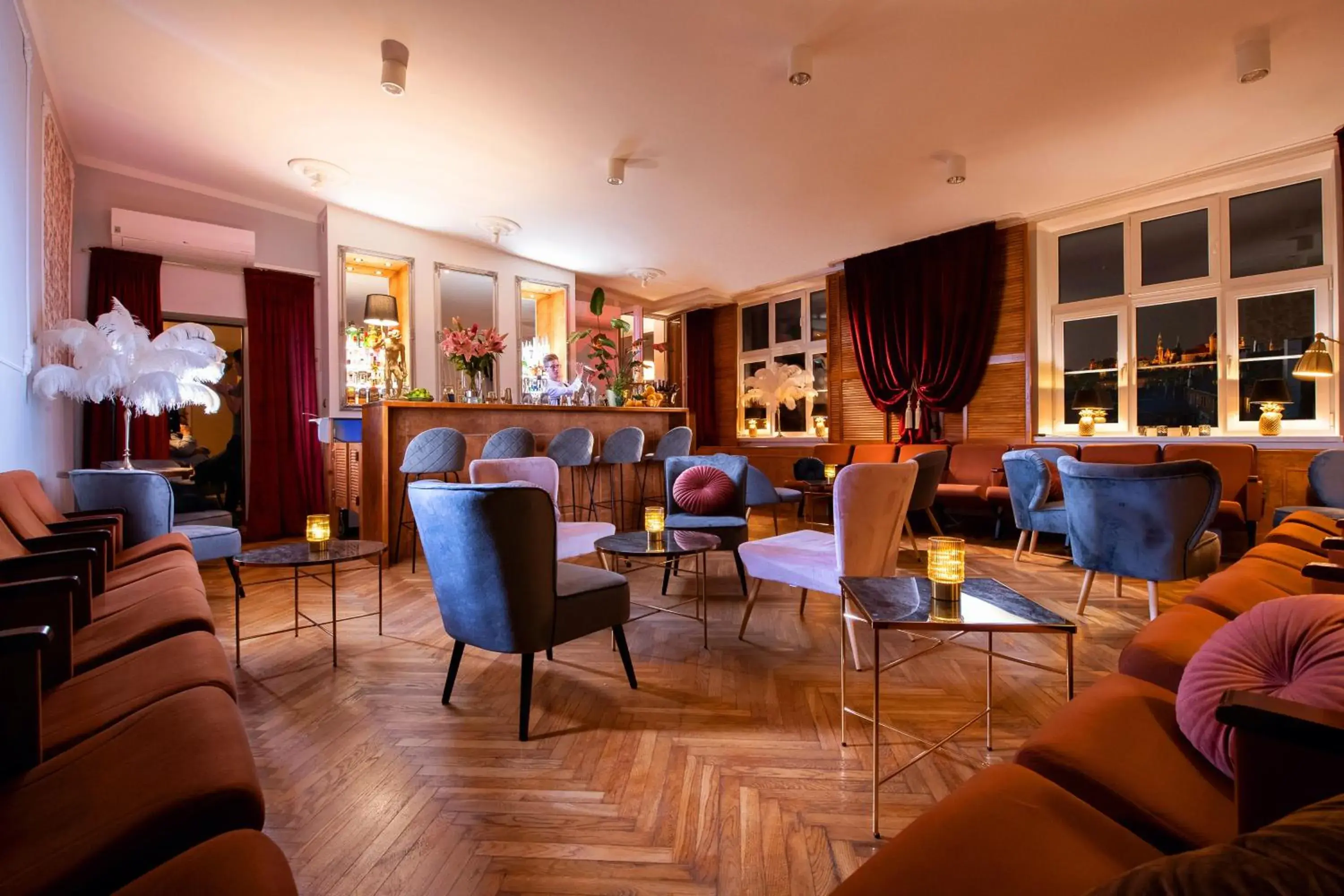 Lounge or bar in Holiday Suites Cracow