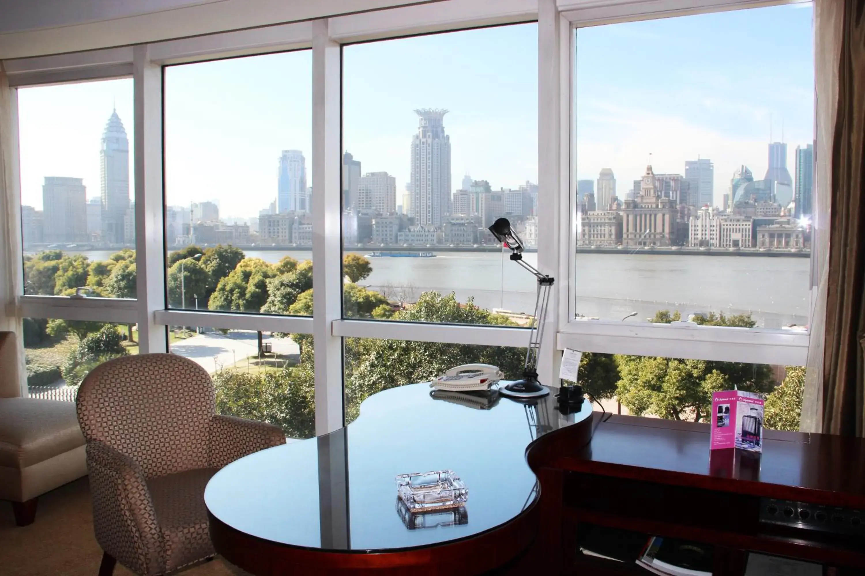 View (from property/room) in Oriental Riverside Bund View Hotel (Shanghai International Convention Center) View (from property/room) in Oriental Riverside Bund View Hotel (Shanghai International Convention Center)