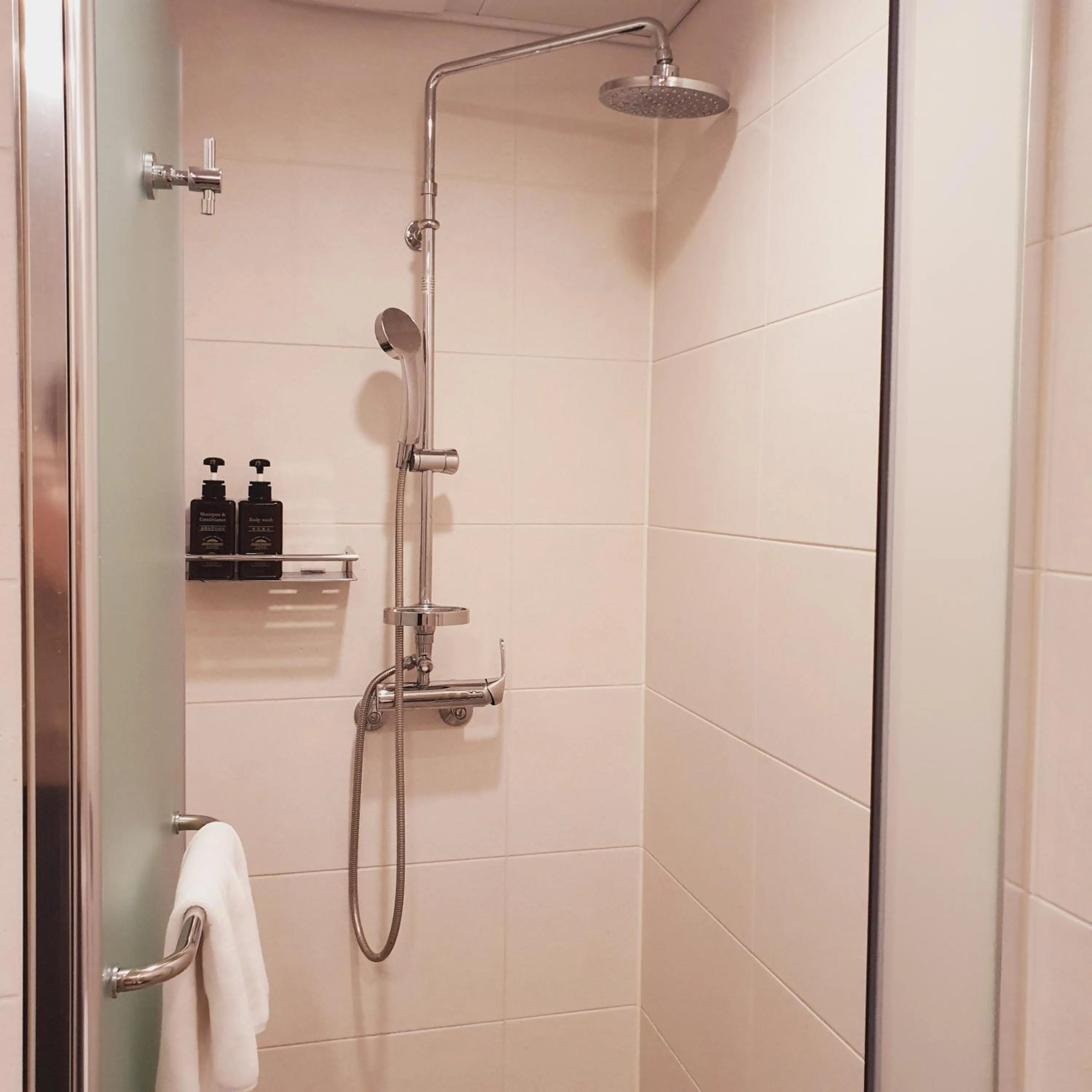 Days Hotel & Suites by Wyndham Incheon Airport