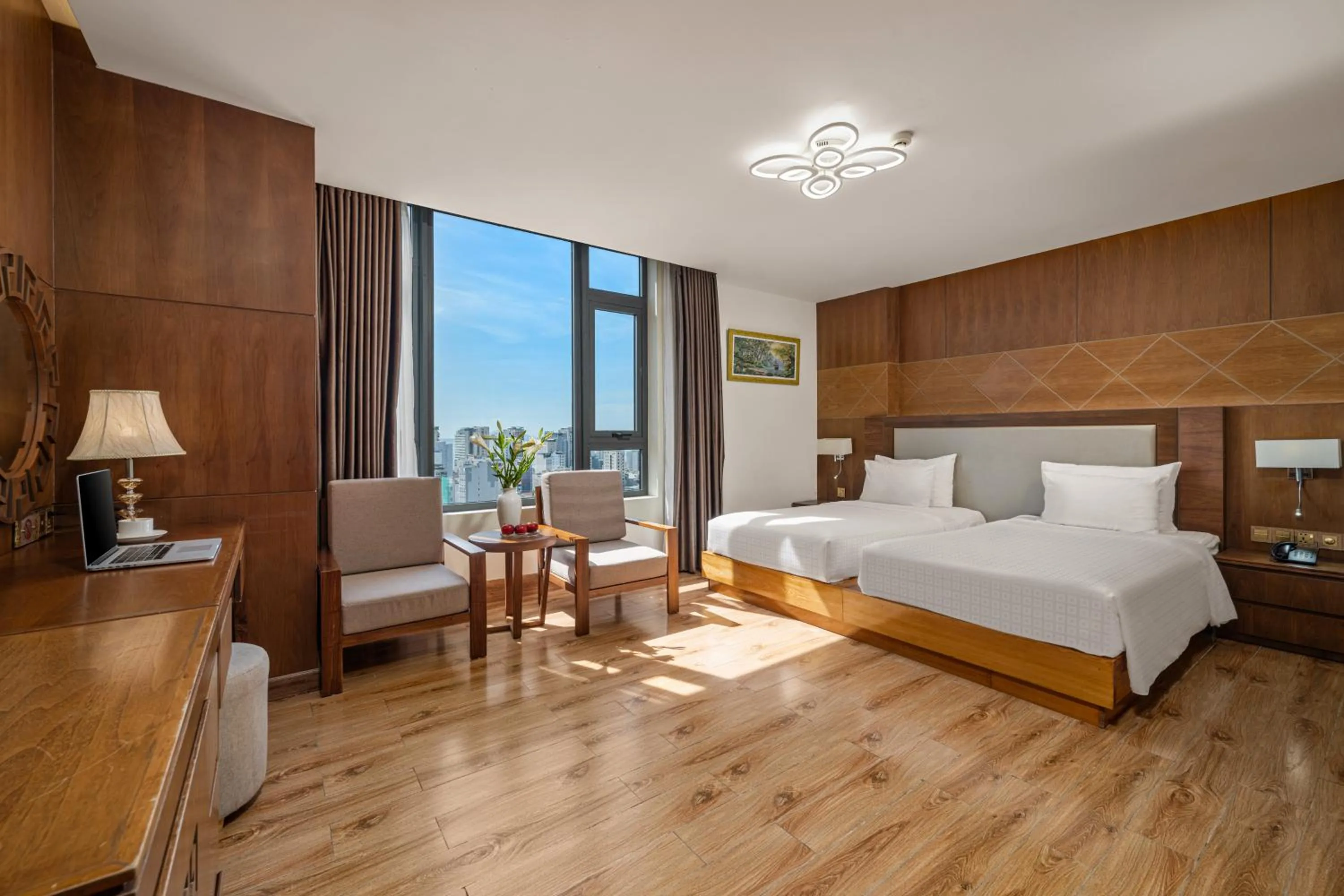 Photo of the whole room, Bed in Nhu Minh Plaza Danang Hotel