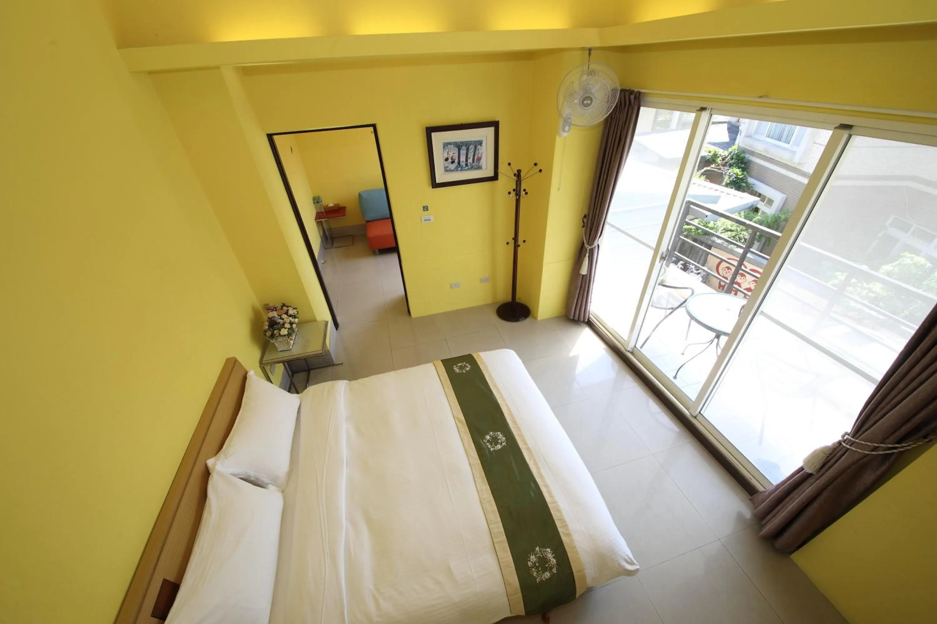 Shower, Bed in Yue Ya Guan Homestay