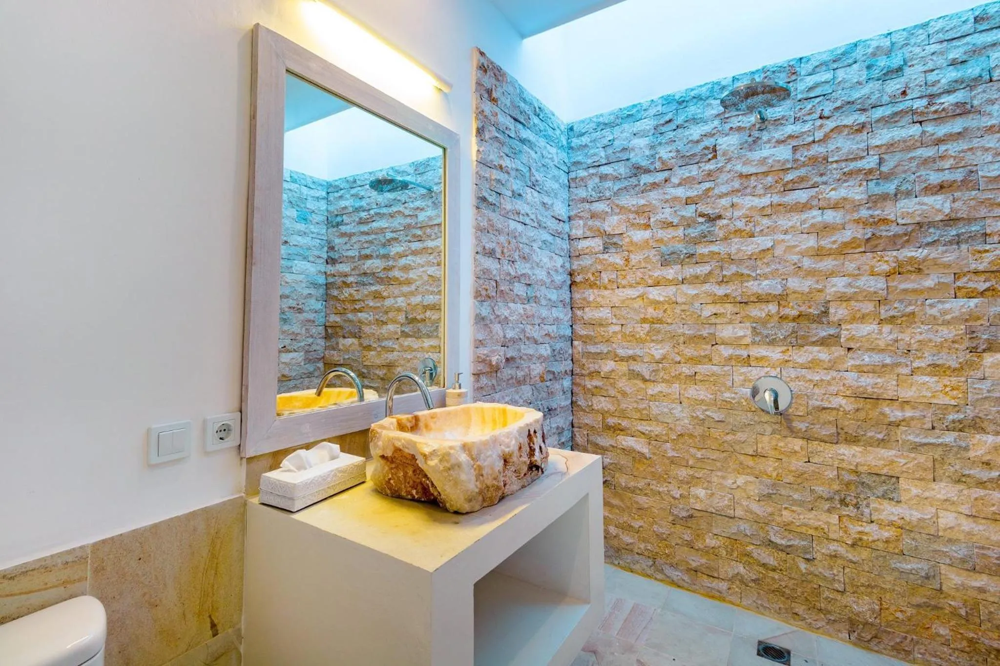 Cocotoa Boutique Hotel & Villa