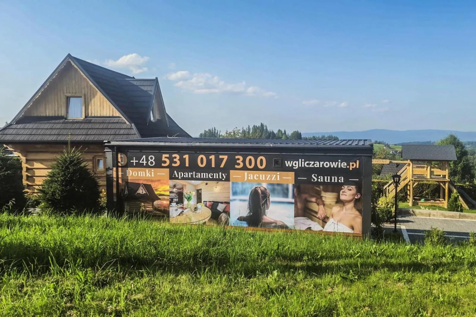 Hot Tub in Domki Górskie Janosik, Kwicoł i Pyzdra Jacuzzi, Sauna