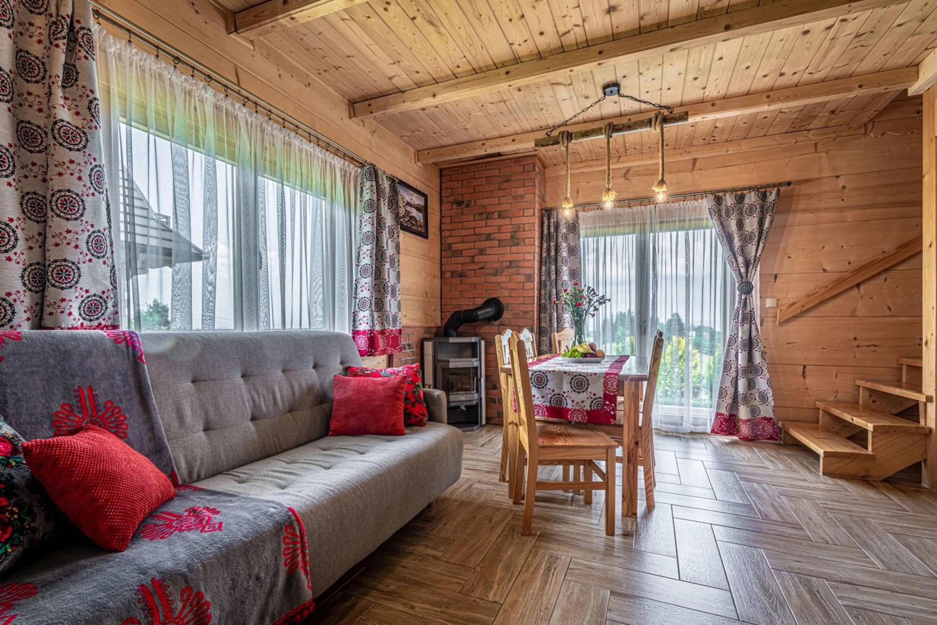 Living room in Domki Górskie Janosik, Kwicoł i Pyzdra Jacuzzi, Sauna