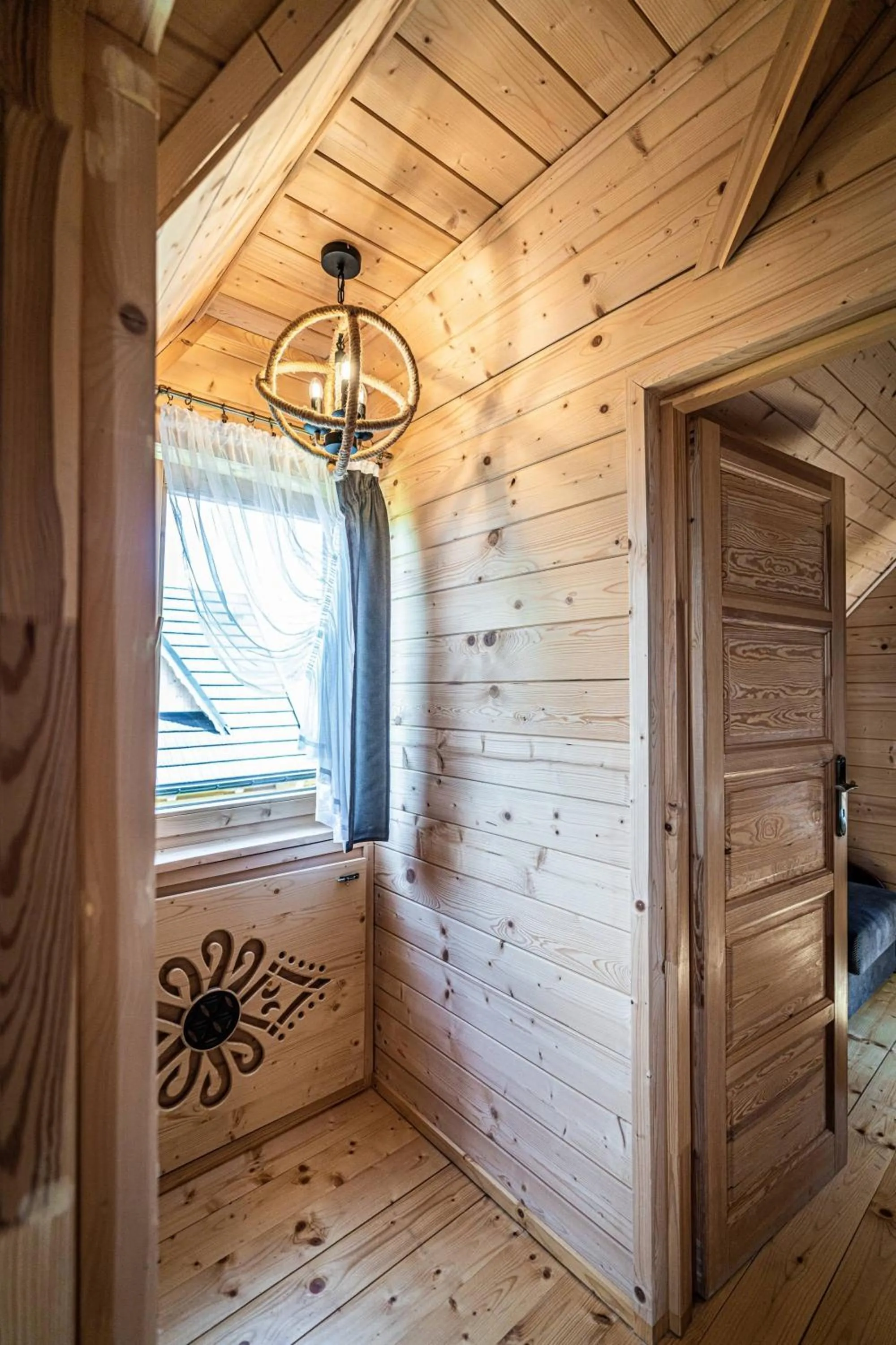 Property building in Domki Górskie Janosik, Kwicoł i Pyzdra Jacuzzi, Sauna