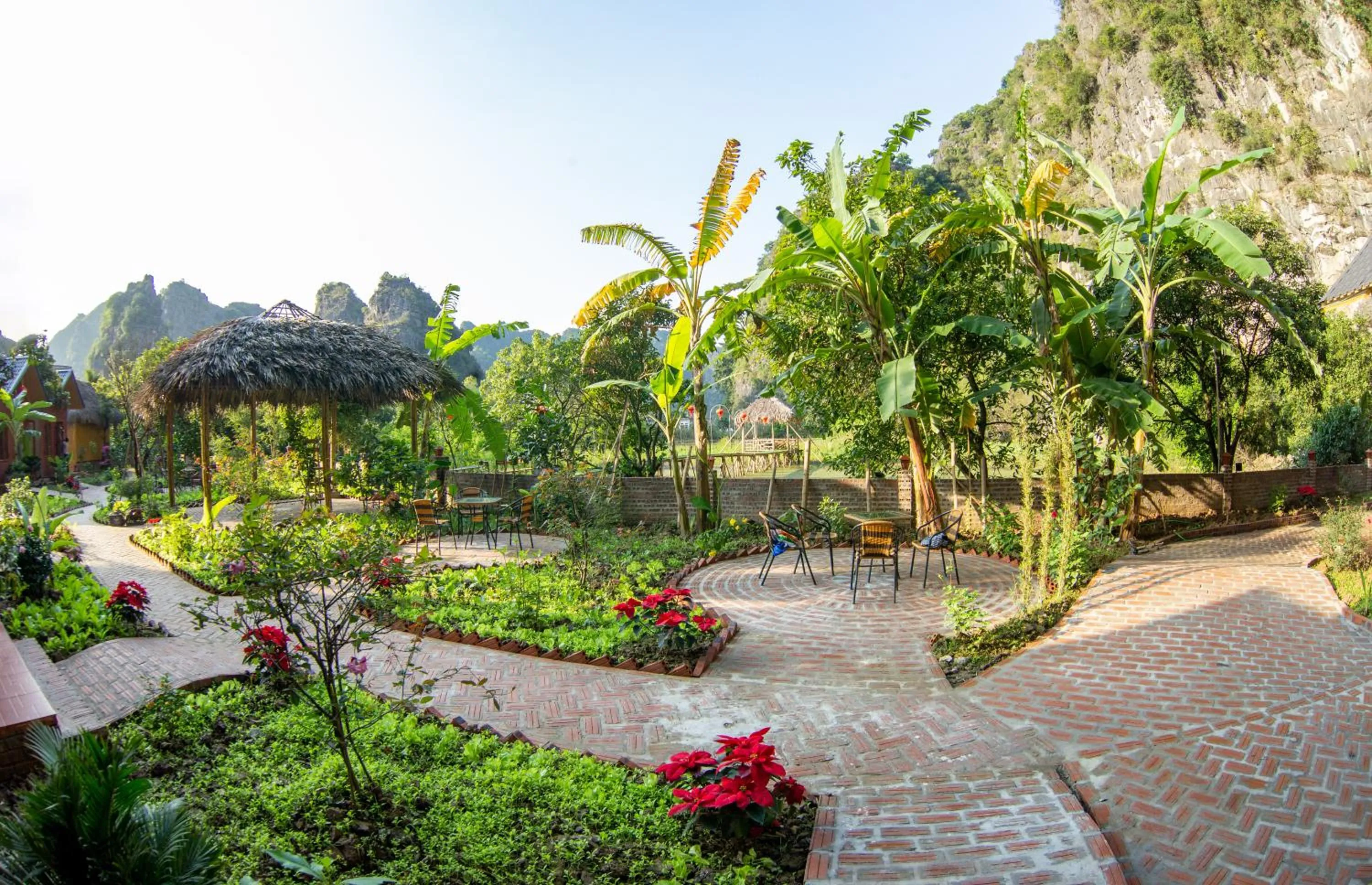Garden in Trang An River View Homestay