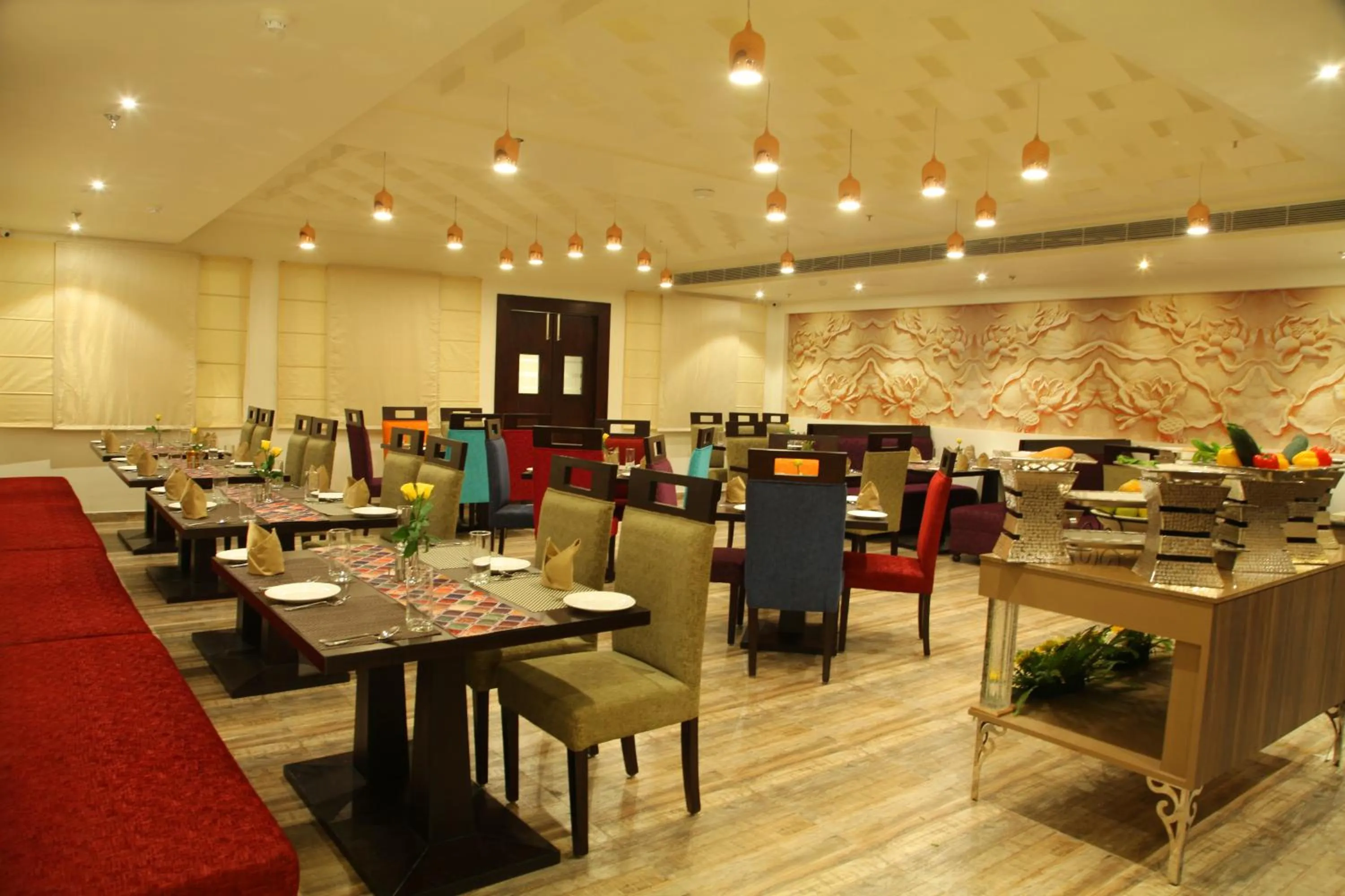 Restaurant/places to eat in Hotel WJ Grand
