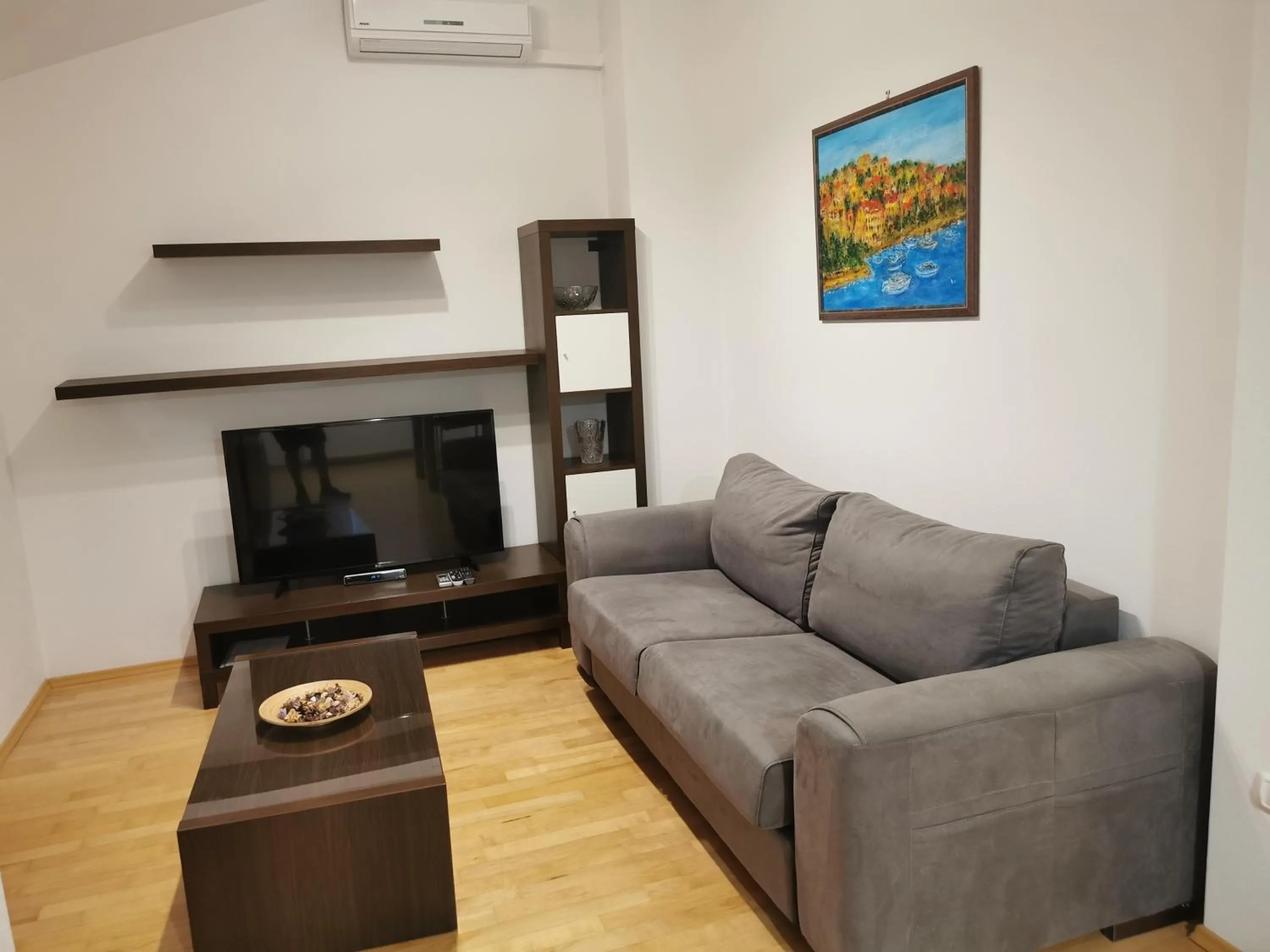 BC Better Choice Apartments with Central Heating