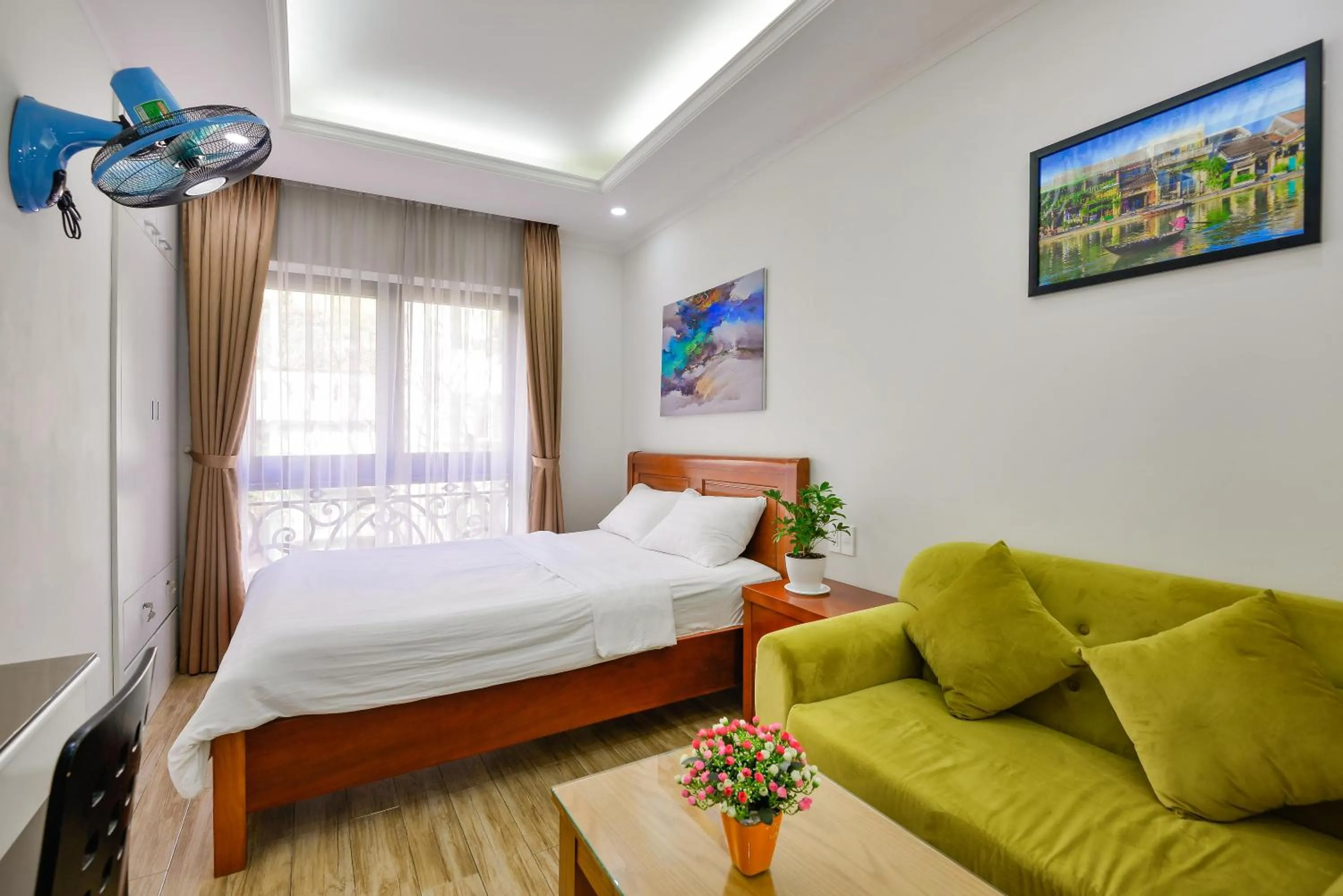 Photo of the whole room, Bed in Atlas Hotel & Apartments