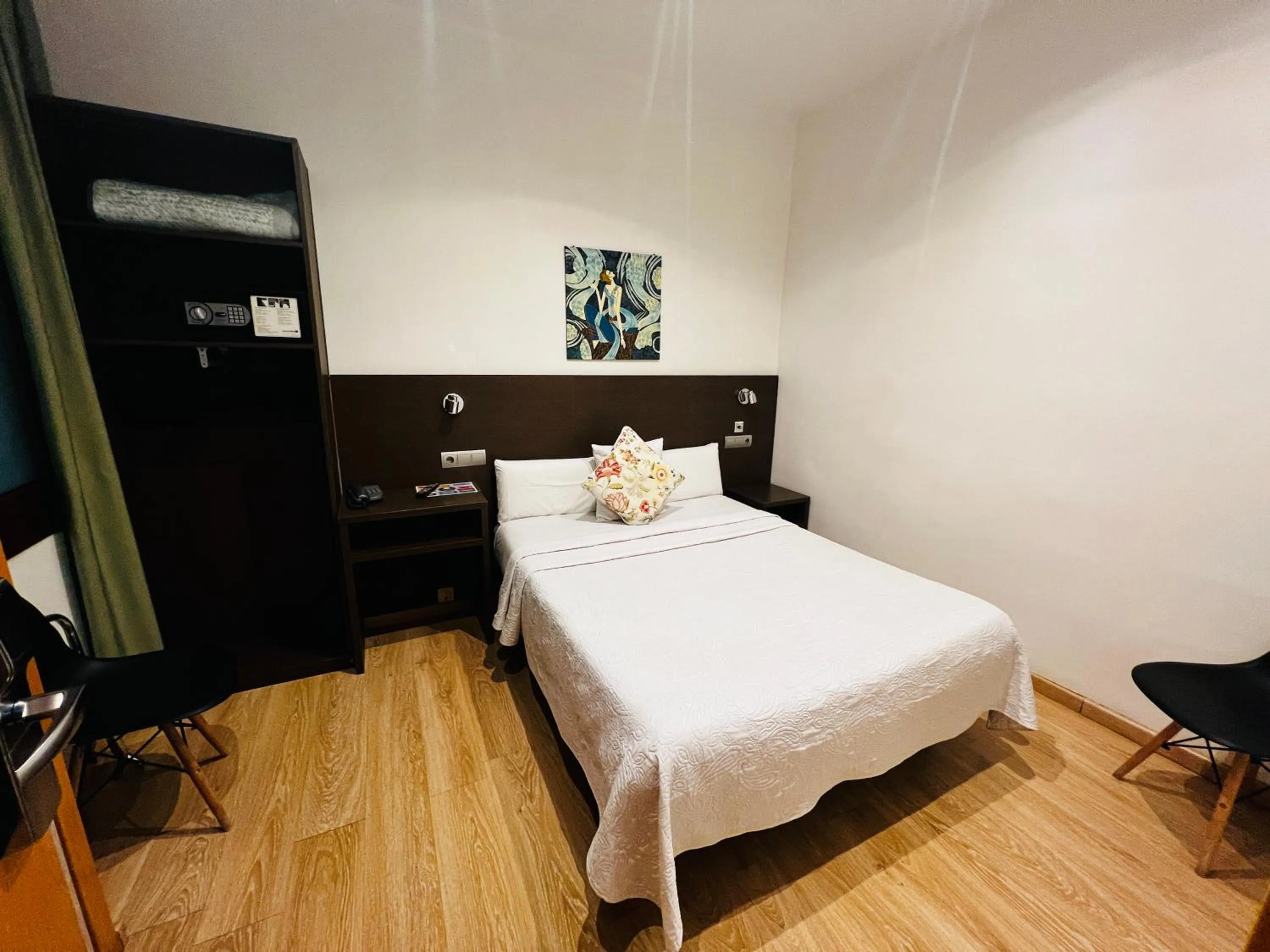 Bed in Ciudad Condal Hostal - Paseo de Gracia