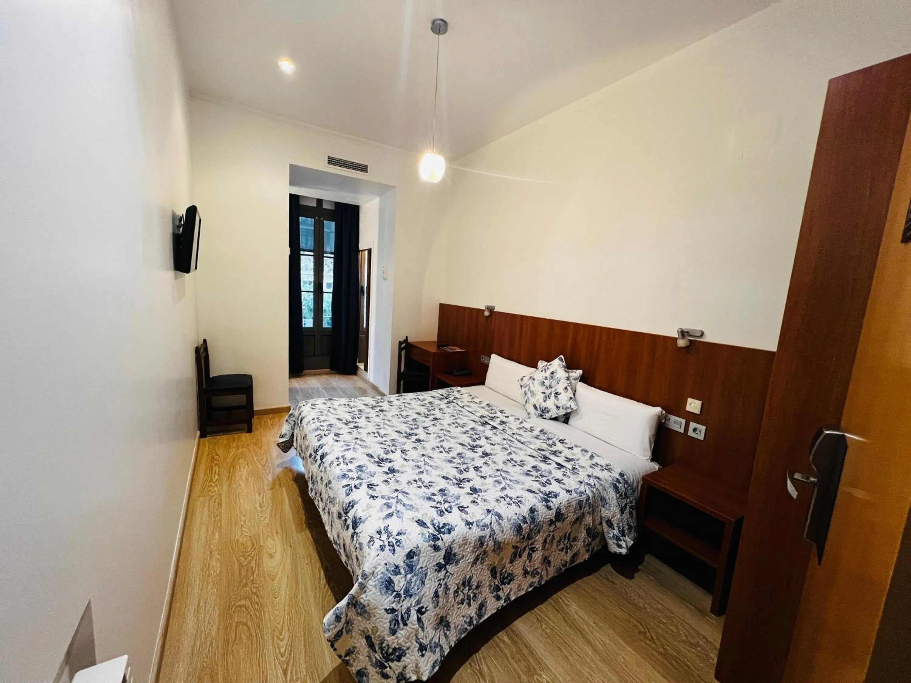 Bed in Ciudad Condal Hostal - Paseo de Gracia