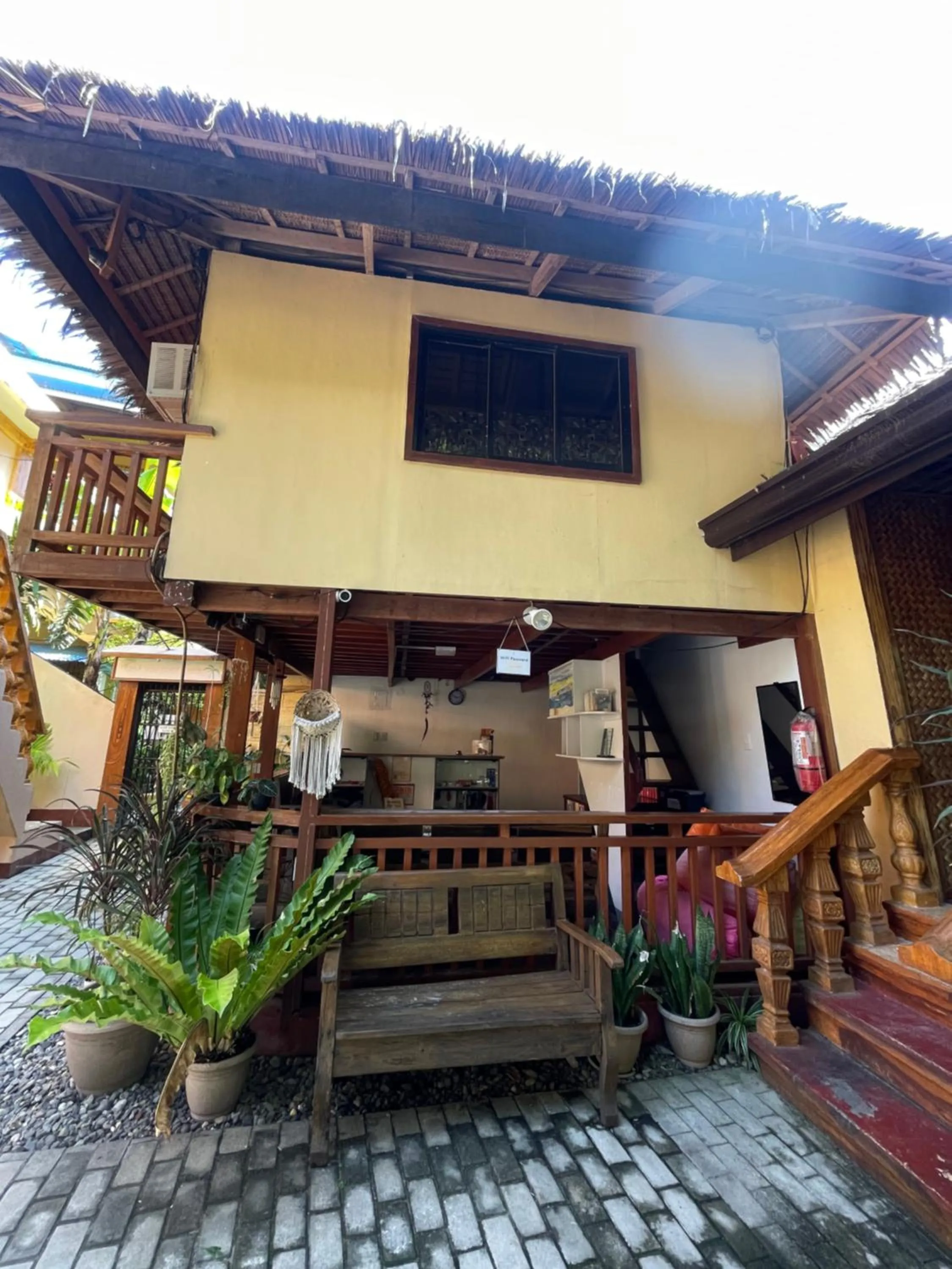 Property building in Roy's Rendezvous Boracay