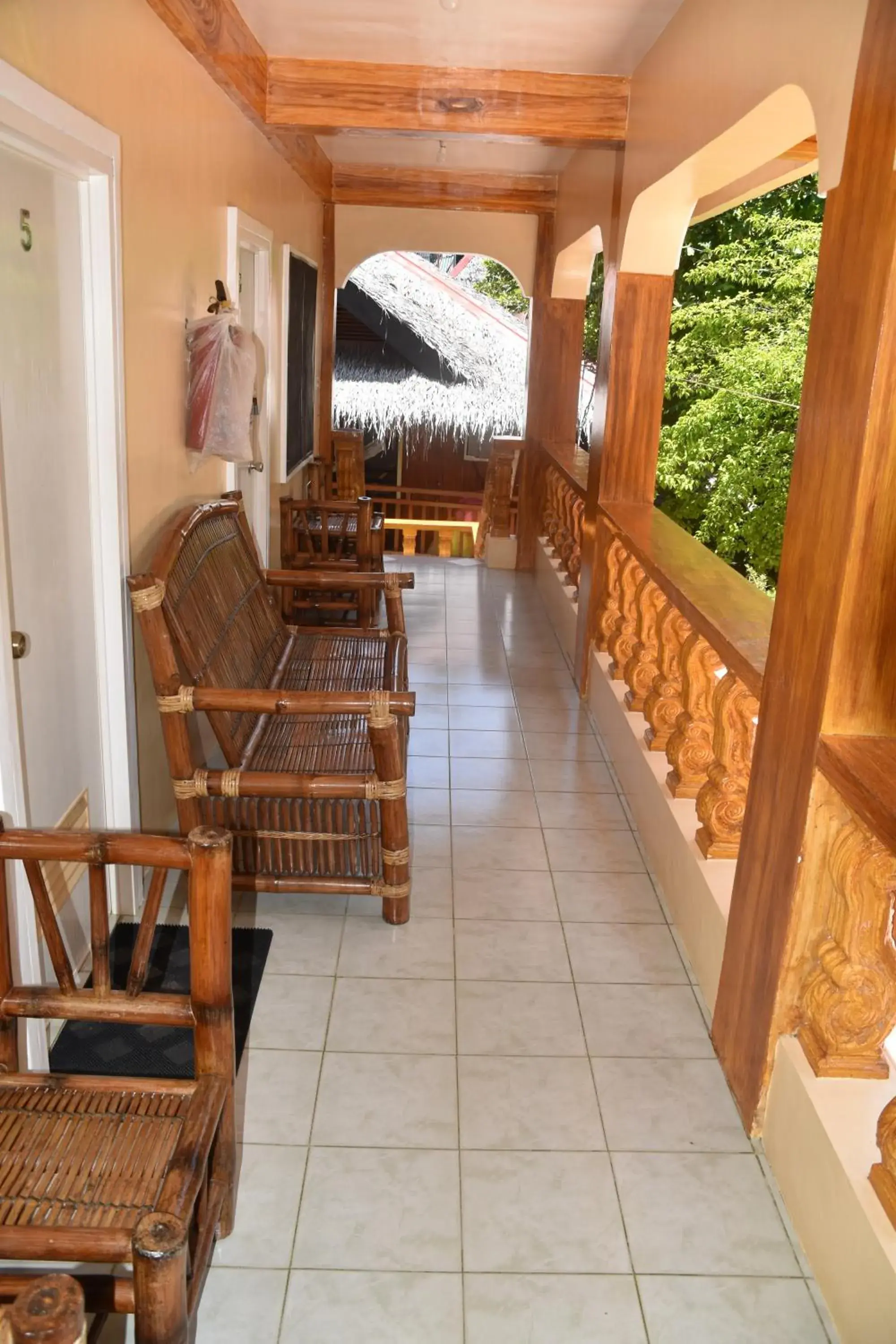Twin Room with Balcony in Roy's Rendezvous Boracay Twin Room with Balcony in Roy's Rendezvous Boracay
