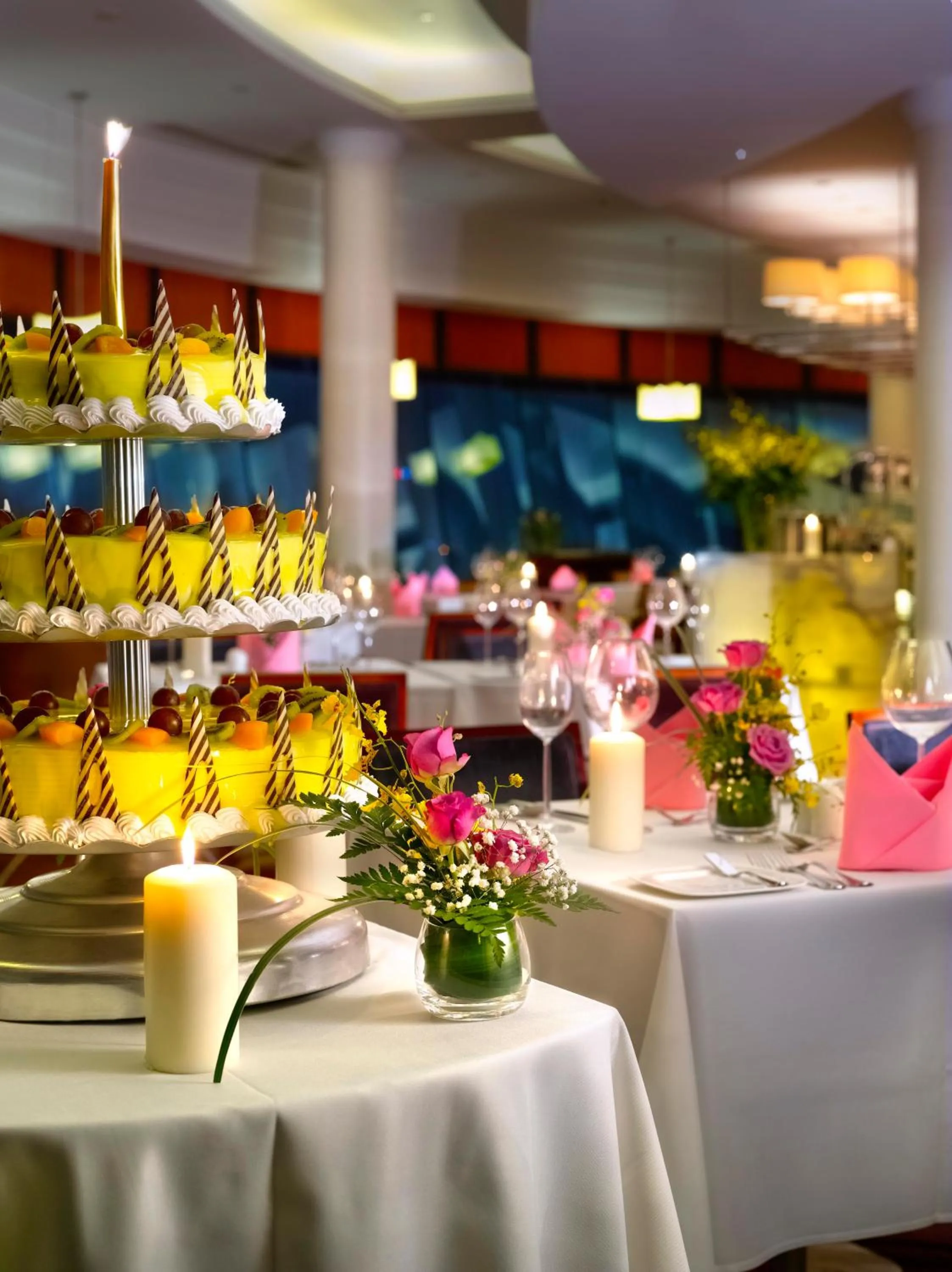 Banquet/Function facilities in Lakeview Xuanwu Hotel