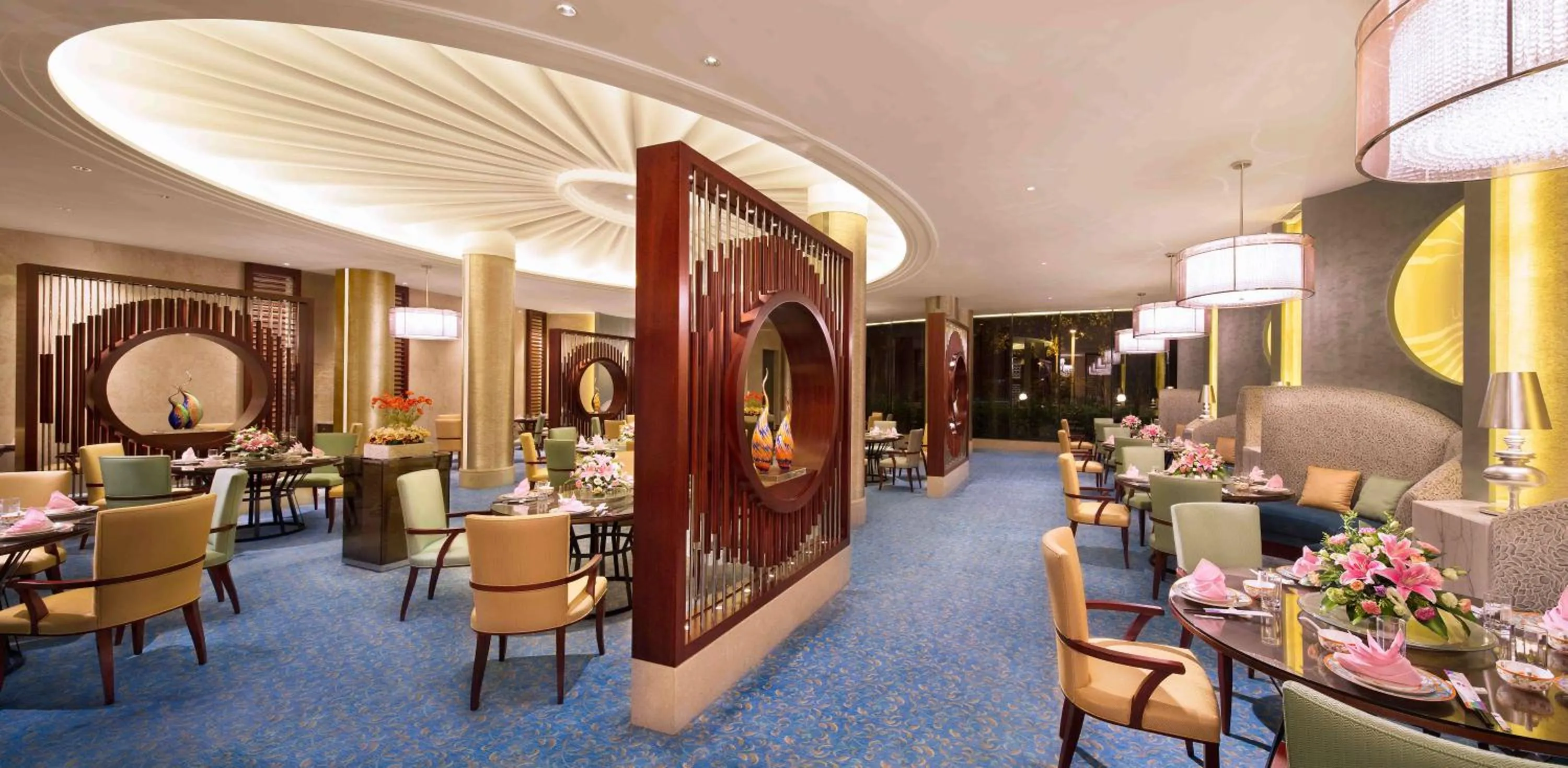 Restaurant/places to eat in Lakeview Xuanwu Hotel