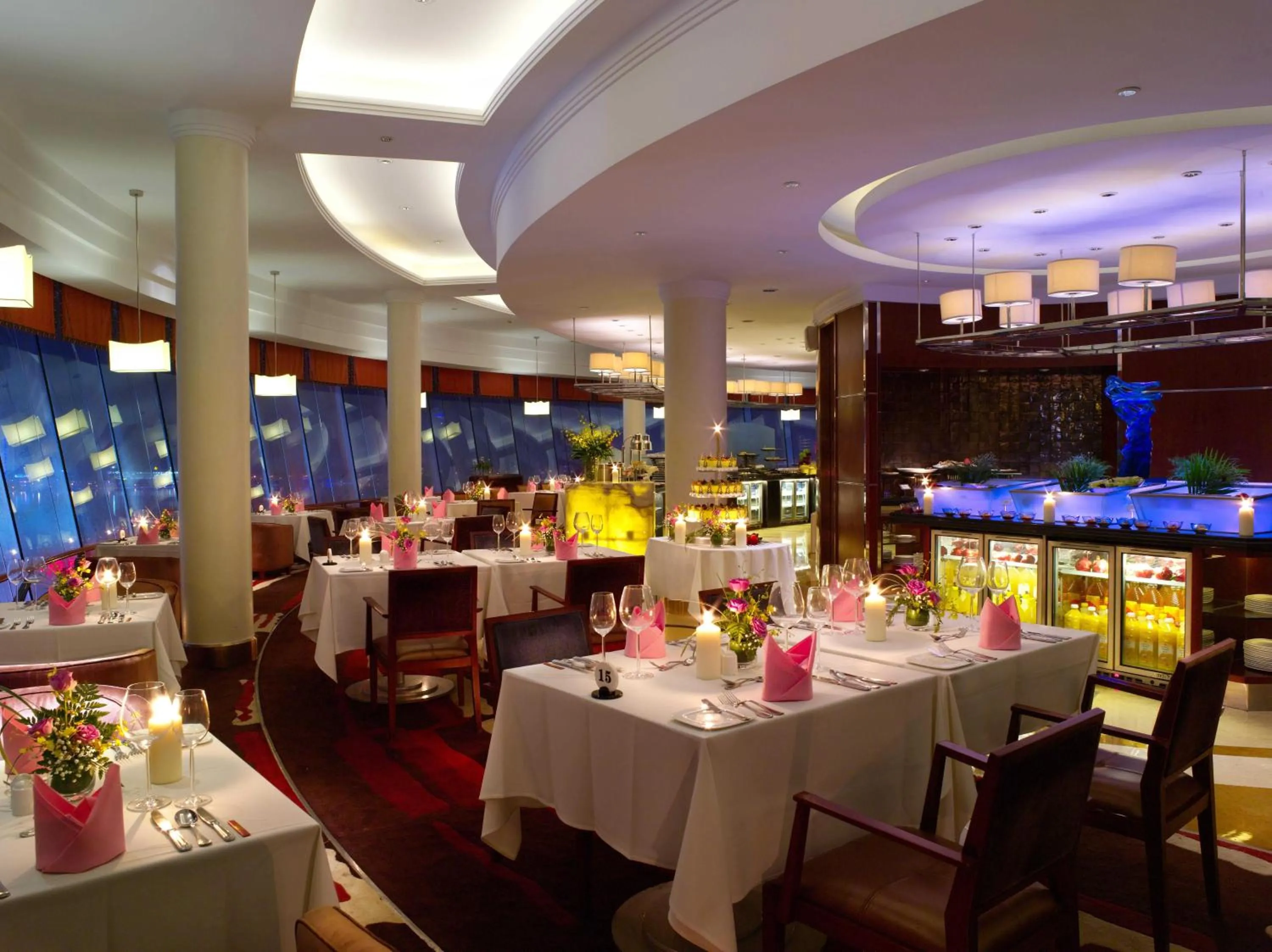 Restaurant/places to eat in Lakeview Xuanwu Hotel