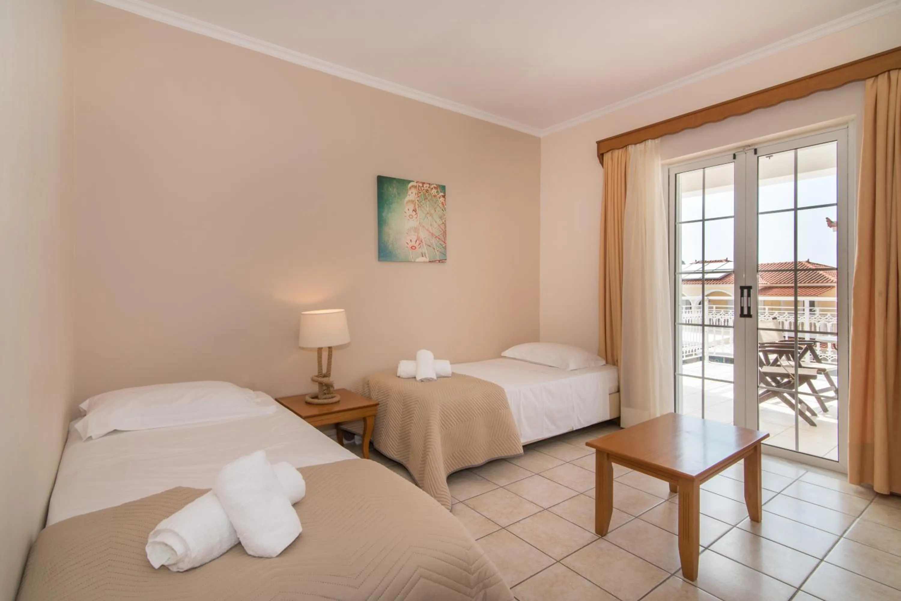 Bed in Edelweiss Hotel