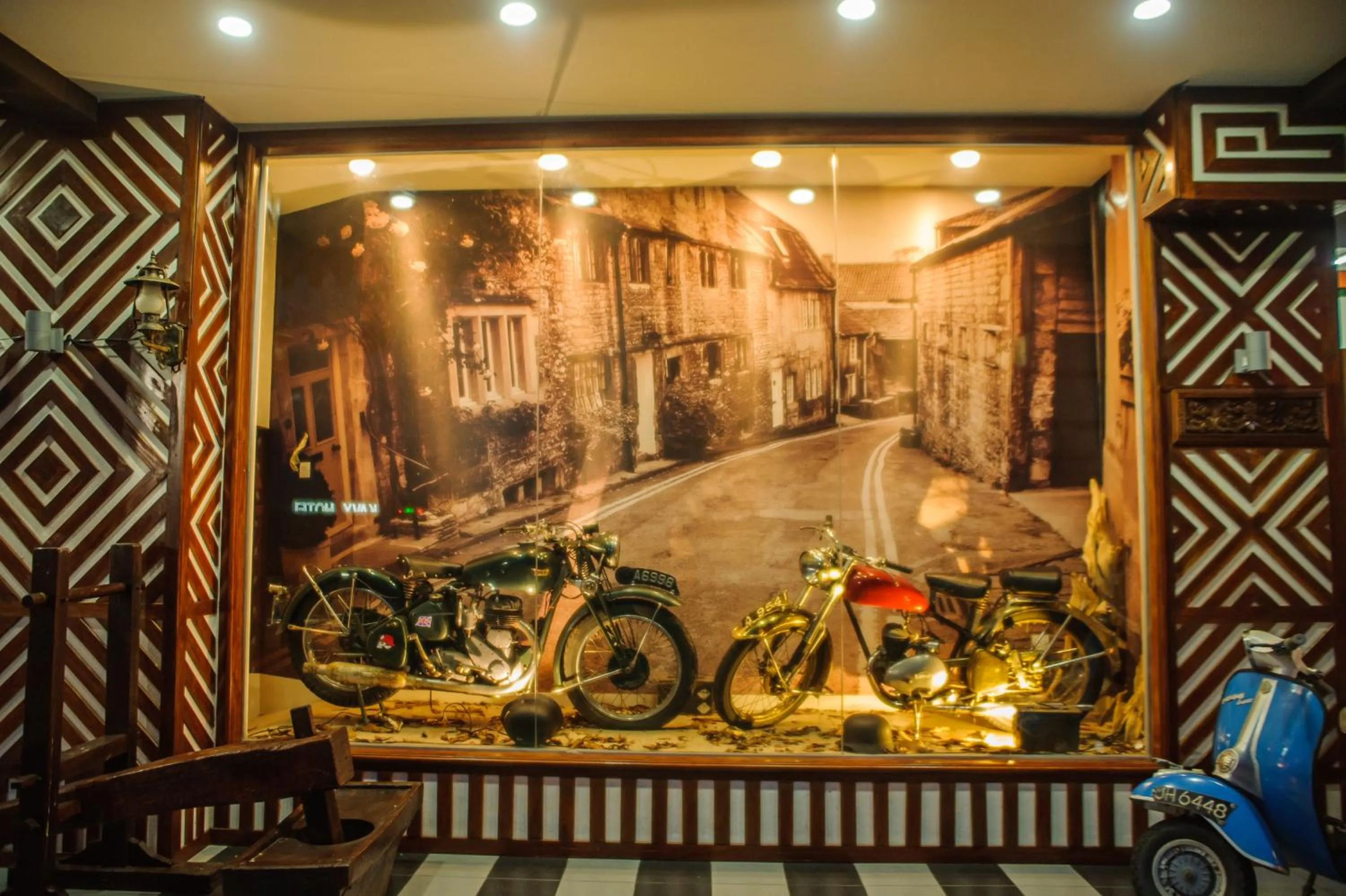 Decorative detail in Wan Alyasa Hotel