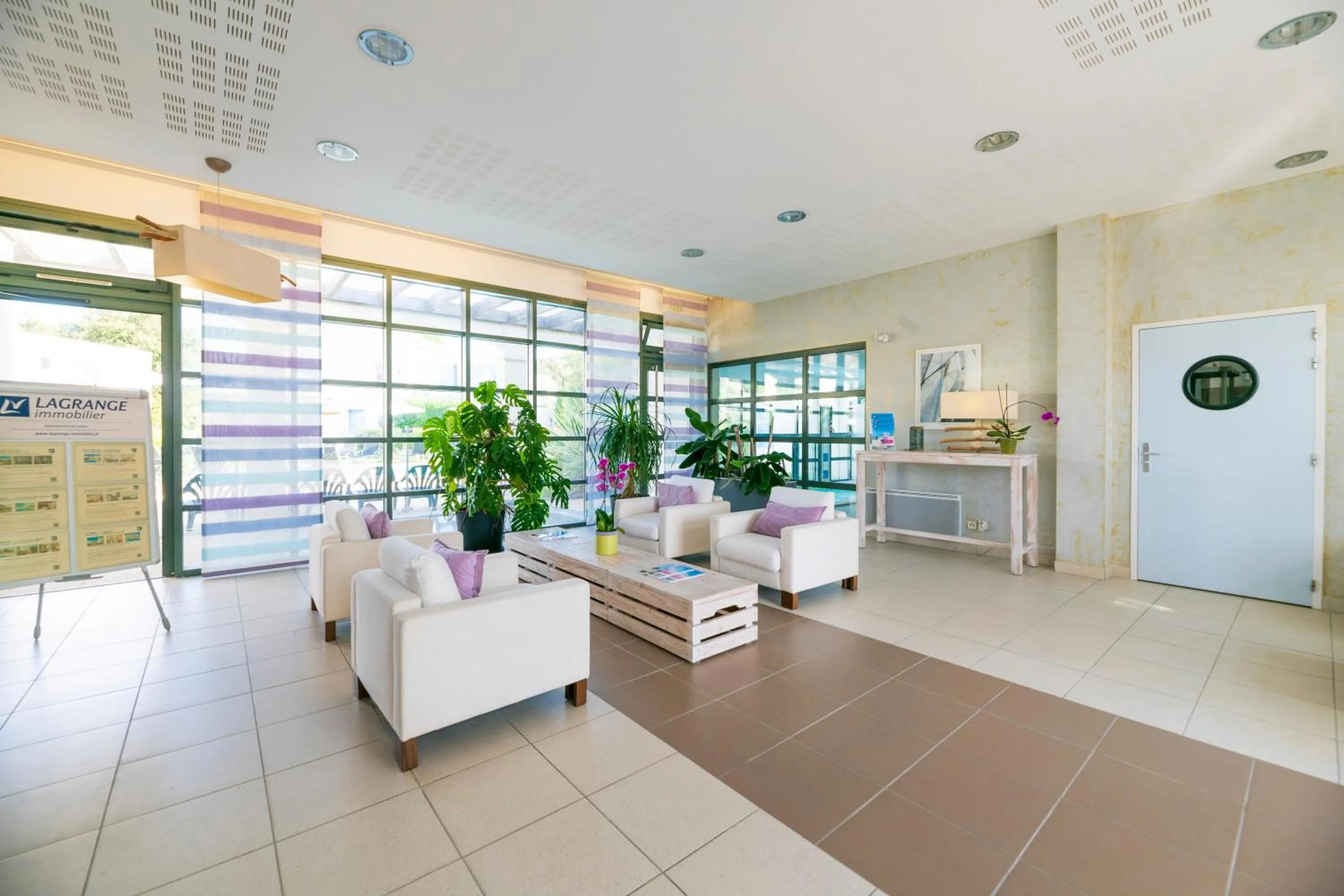 Lobby or reception in Lagrange Vacances Les Carrelets