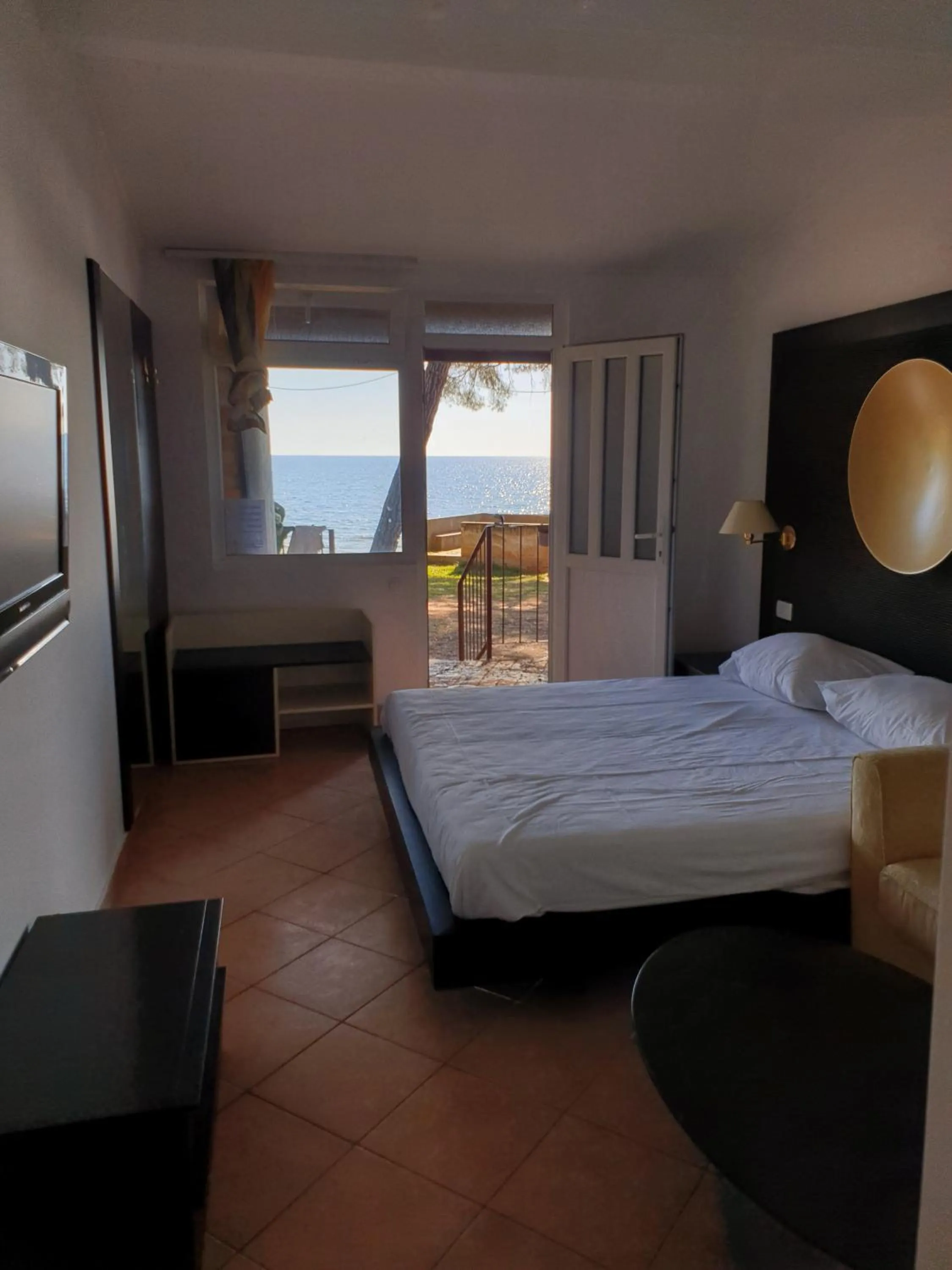 TV and multimedia, Bed in Family Bungalow Pineta