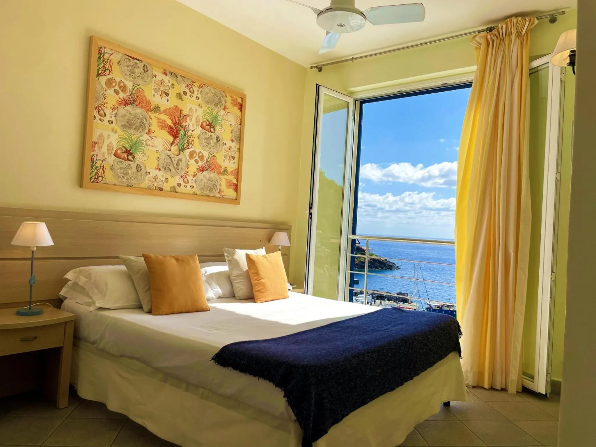 View (from property/room), Bed in Residence Stella Marina