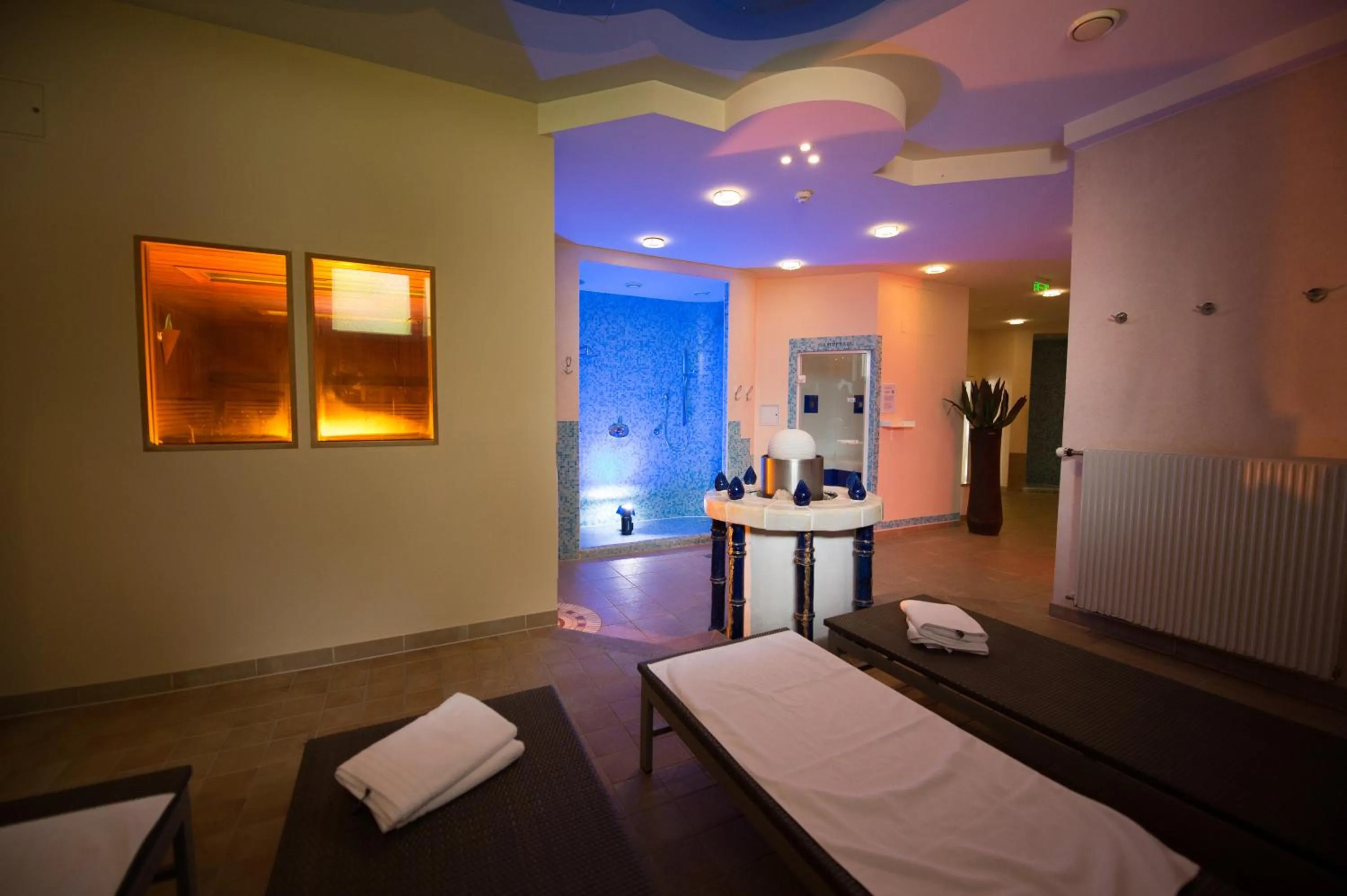 Sauna, Bed in Seminar & Urlaubshotel Oststeirischer Hof Söchau