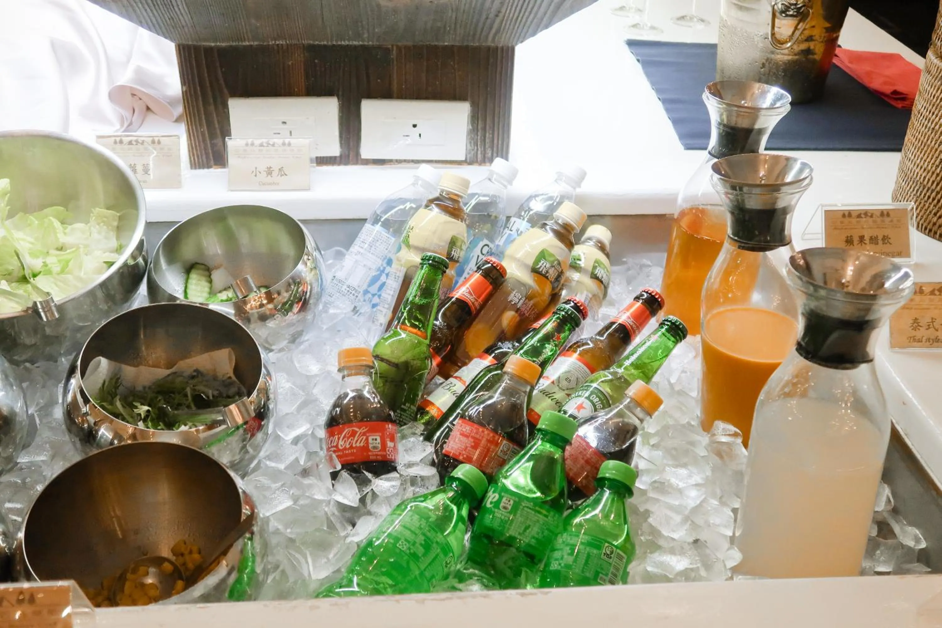 Restaurant/places to eat in Impression Nordic Manor Club