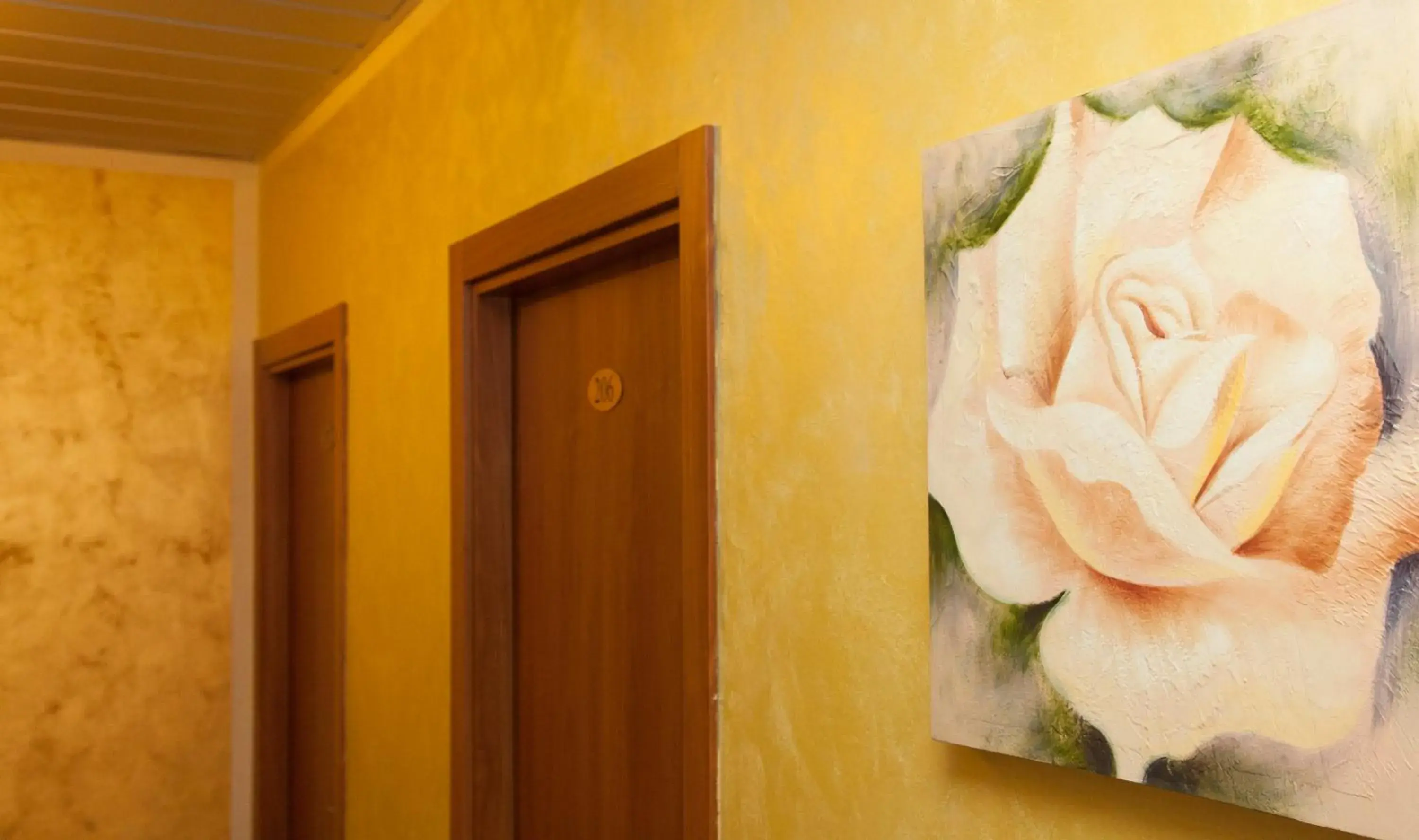 Decorative detail in Hotel Taormina