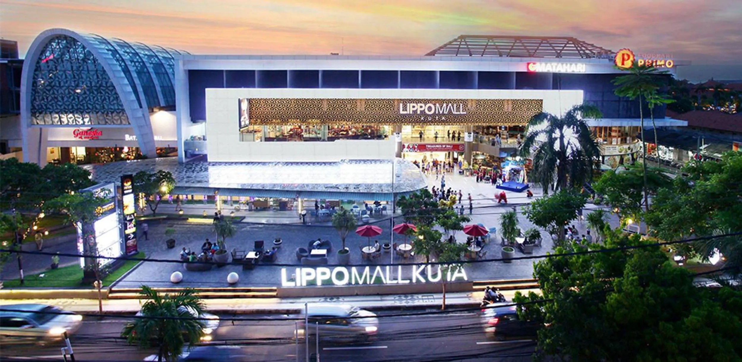 Shopping Area in Aryaduta Bali