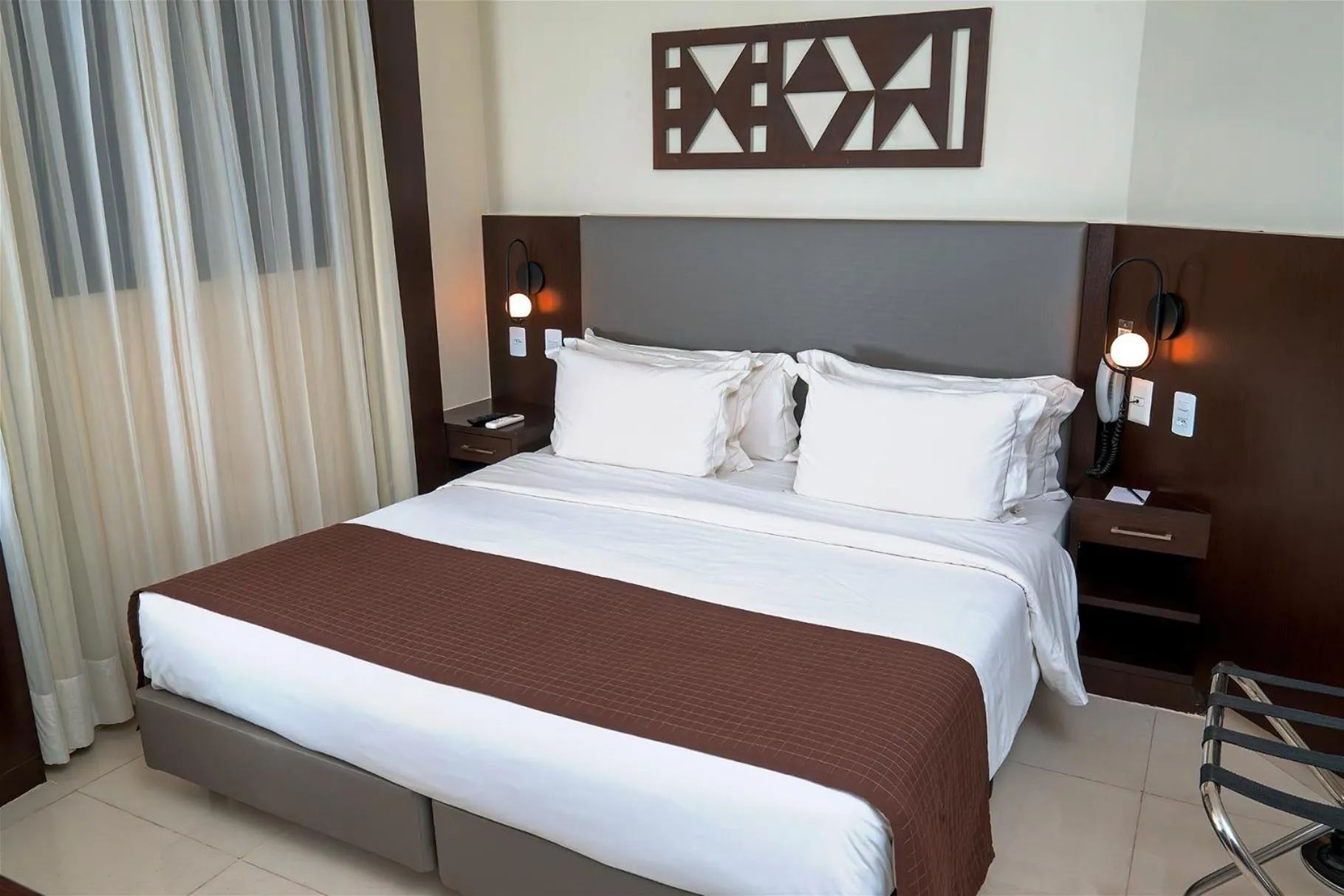 Bed in Royal Collection Paulista