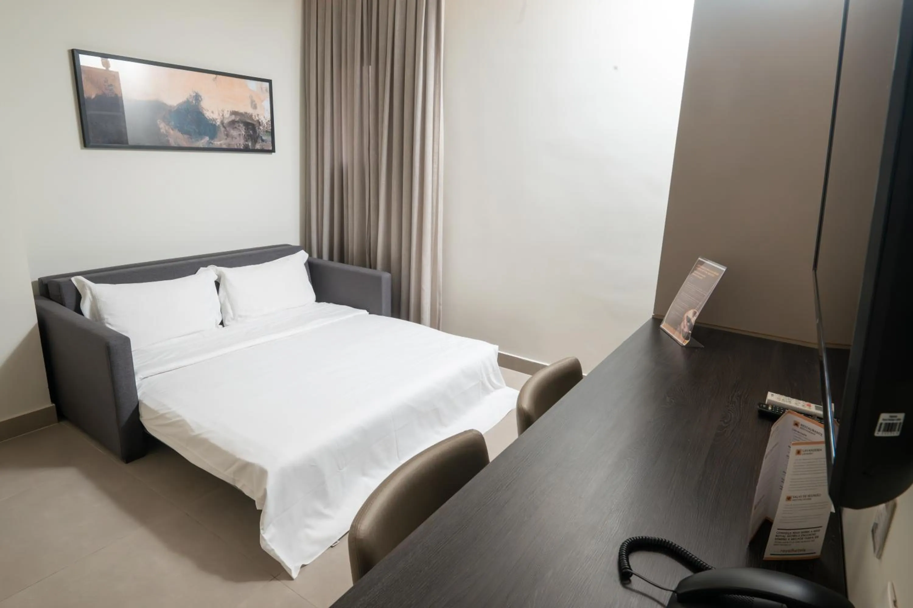 Bed in Royal Collection Paulista