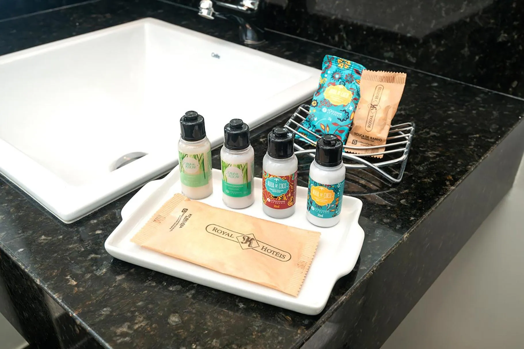 Bathroom in Royal Collection Paulista